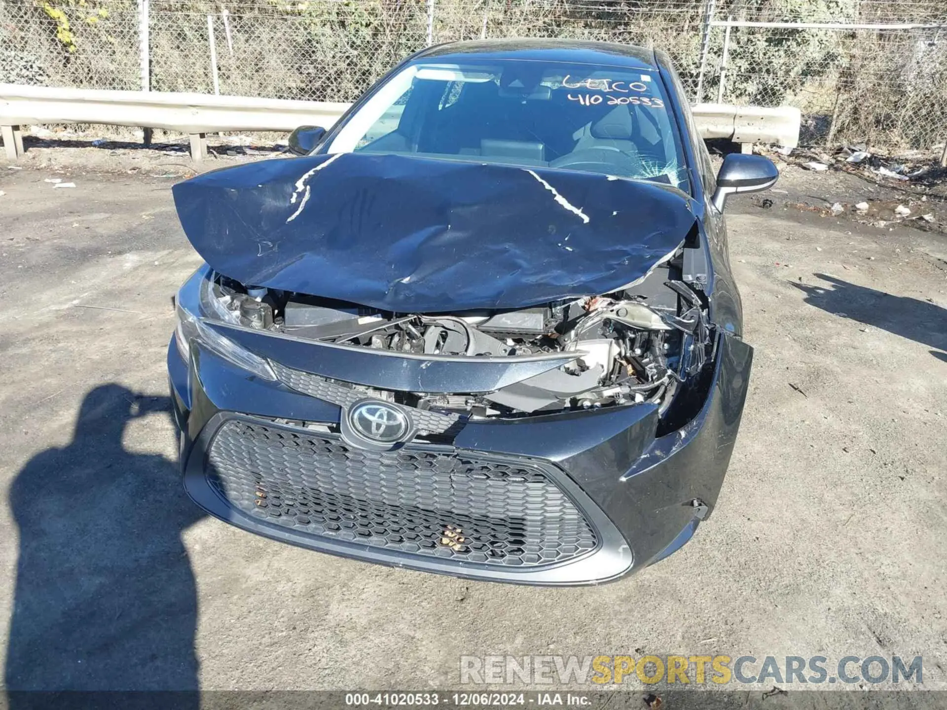 6 fotografías del automóvil dañado 5YFEPMAE1NP372110 TOYOTA COROLLA 2022