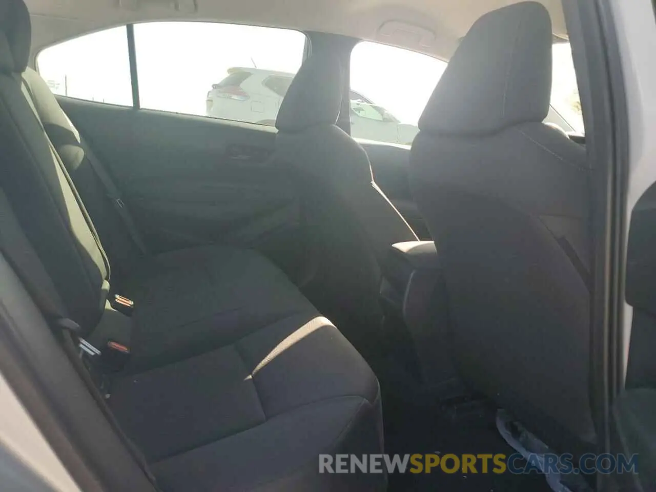 10 fotografías del automóvil dañado 5YFEPMAE1NP386752 TOYOTA COROLLA 2022