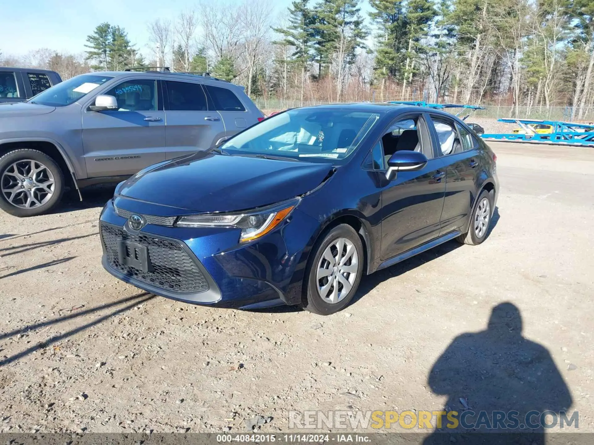 2 fotografías del automóvil dañado 5YFEPMAE1NP388503 TOYOTA COROLLA 2022