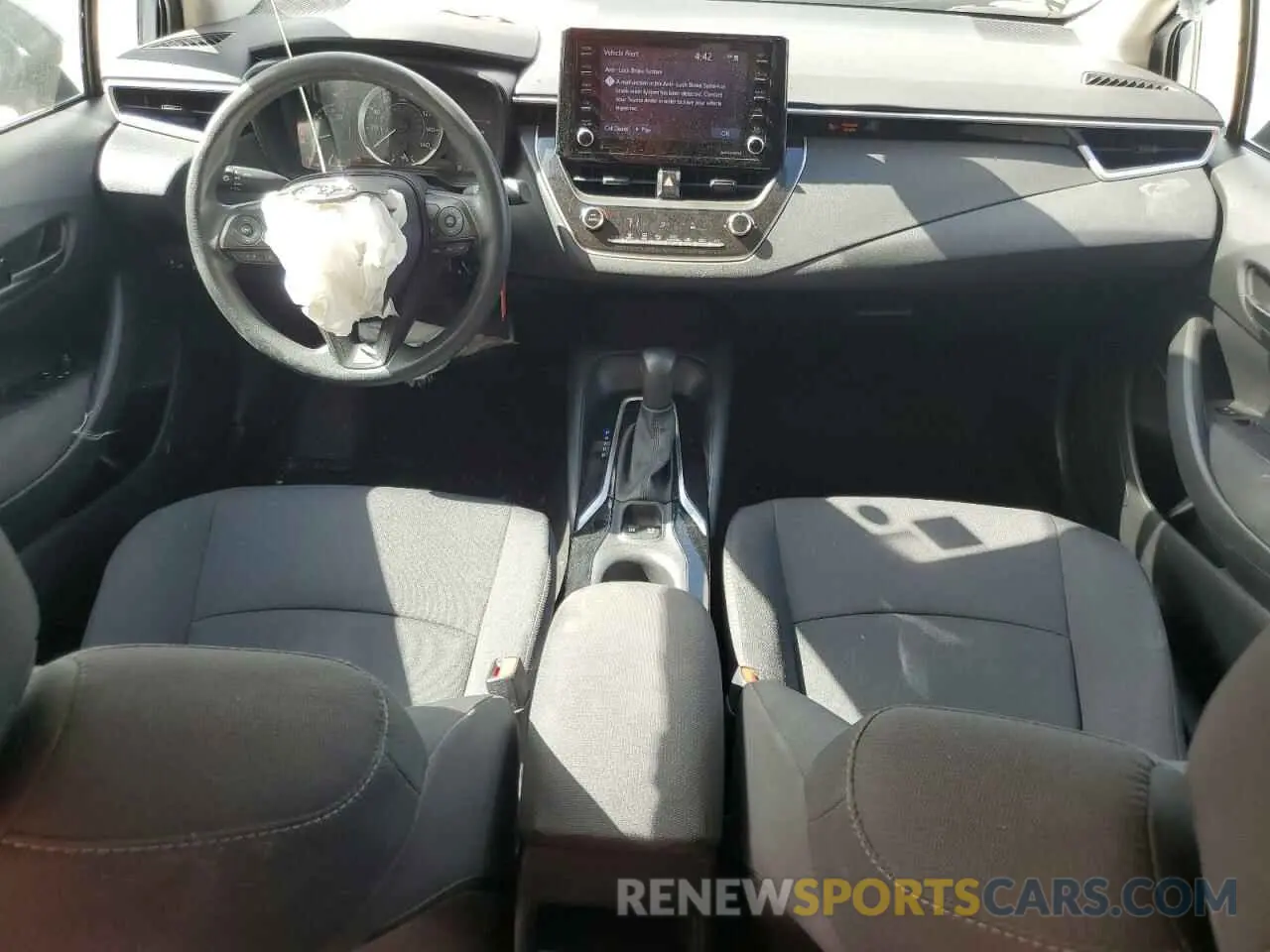 8 fotografías del automóvil dañado 5YFEPMAE1NP390932 TOYOTA COROLLA 2022