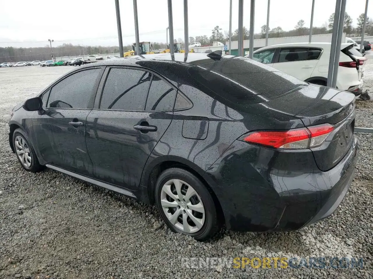 2 fotografías del automóvil dañado 5YFEPMAE2NP271917 TOYOTA COROLLA 2022