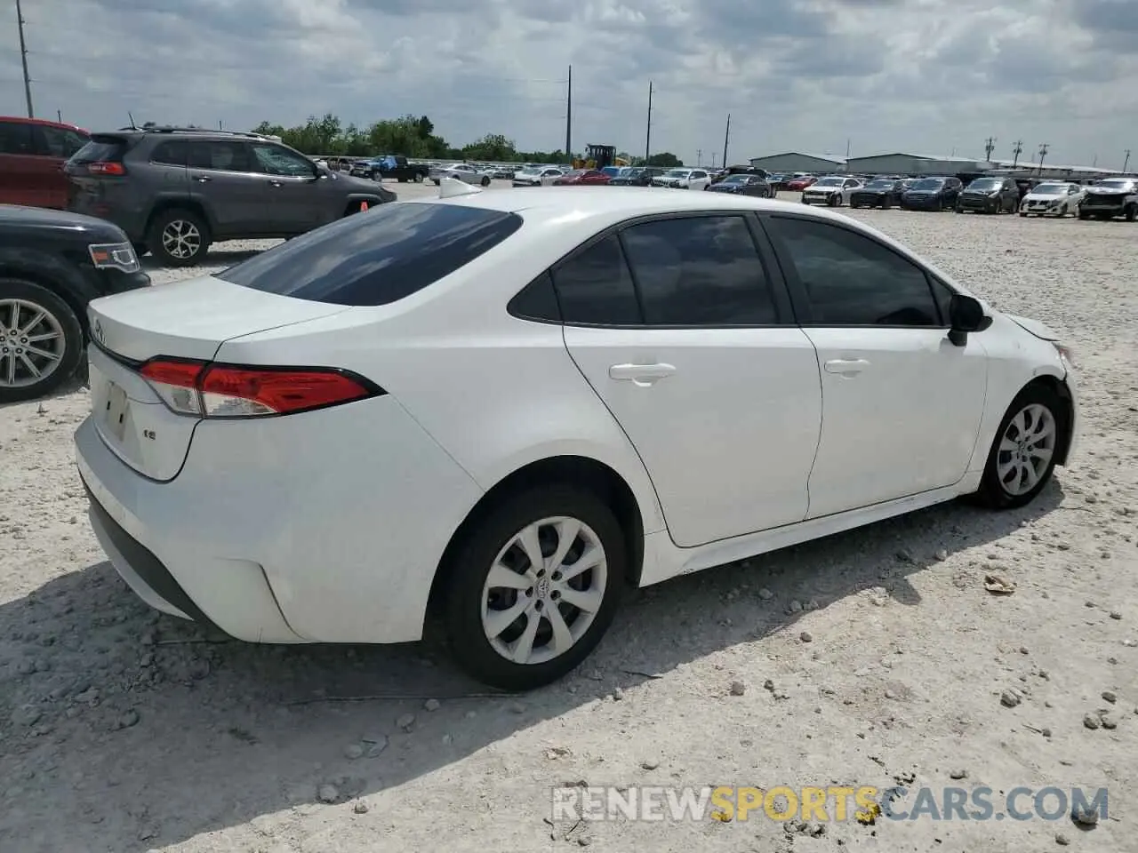 3 fotografías del automóvil dañado 5YFEPMAE2NP272887 TOYOTA COROLLA 2022