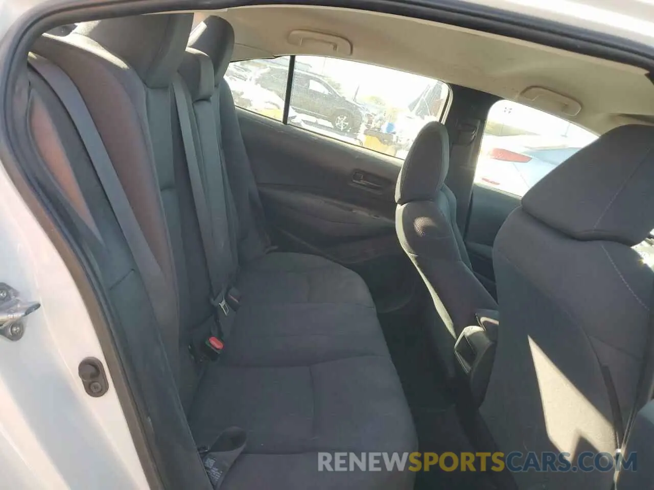 10 fotografías del automóvil dañado 5YFEPMAE2NP286644 TOYOTA COROLLA 2022