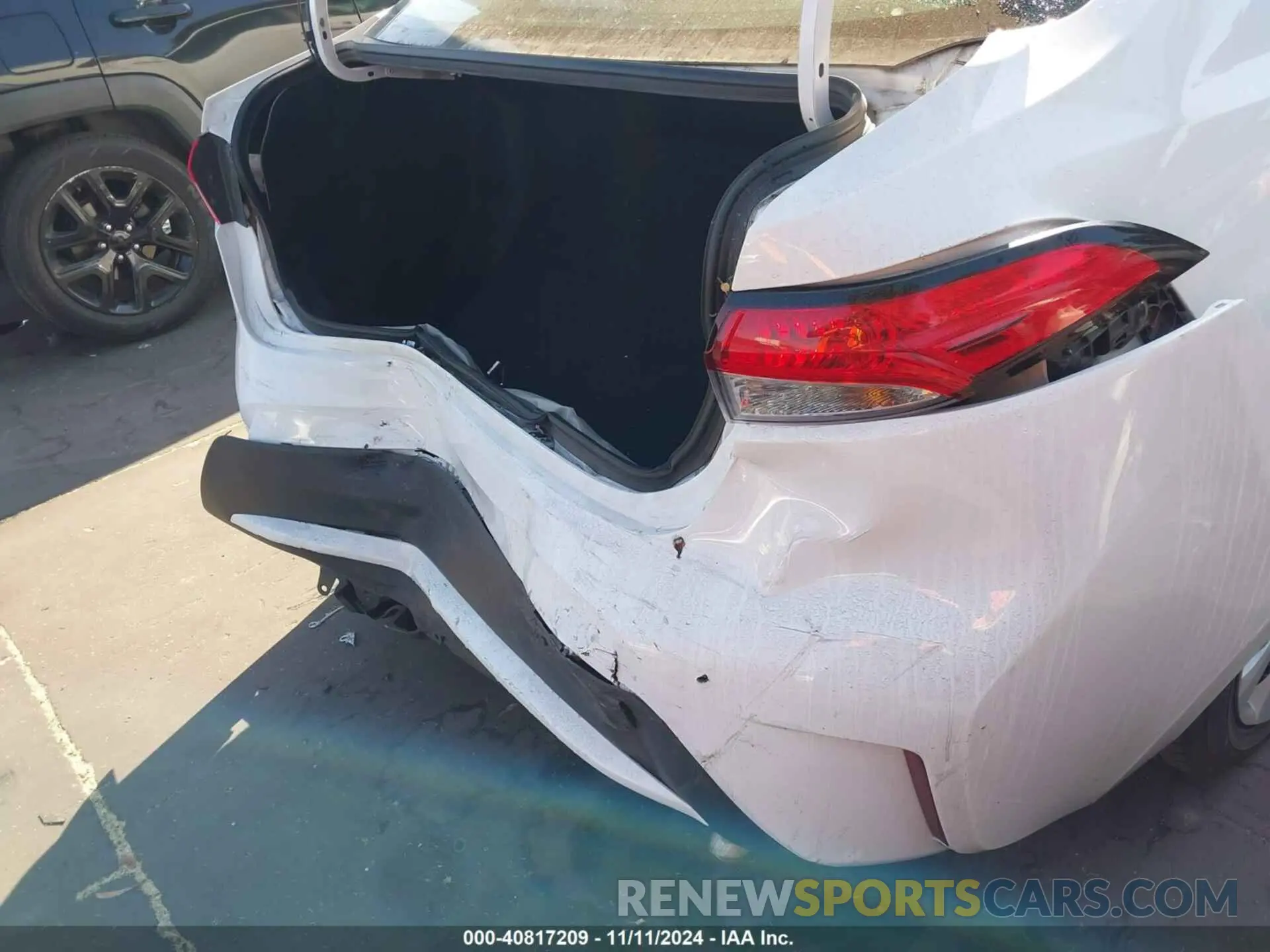 18 fotografías del automóvil dañado 5YFEPMAE2NP299894 TOYOTA COROLLA 2022