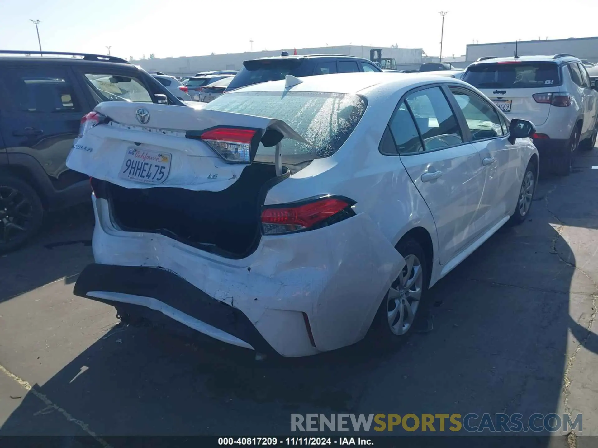 4 fotografías del automóvil dañado 5YFEPMAE2NP299894 TOYOTA COROLLA 2022
