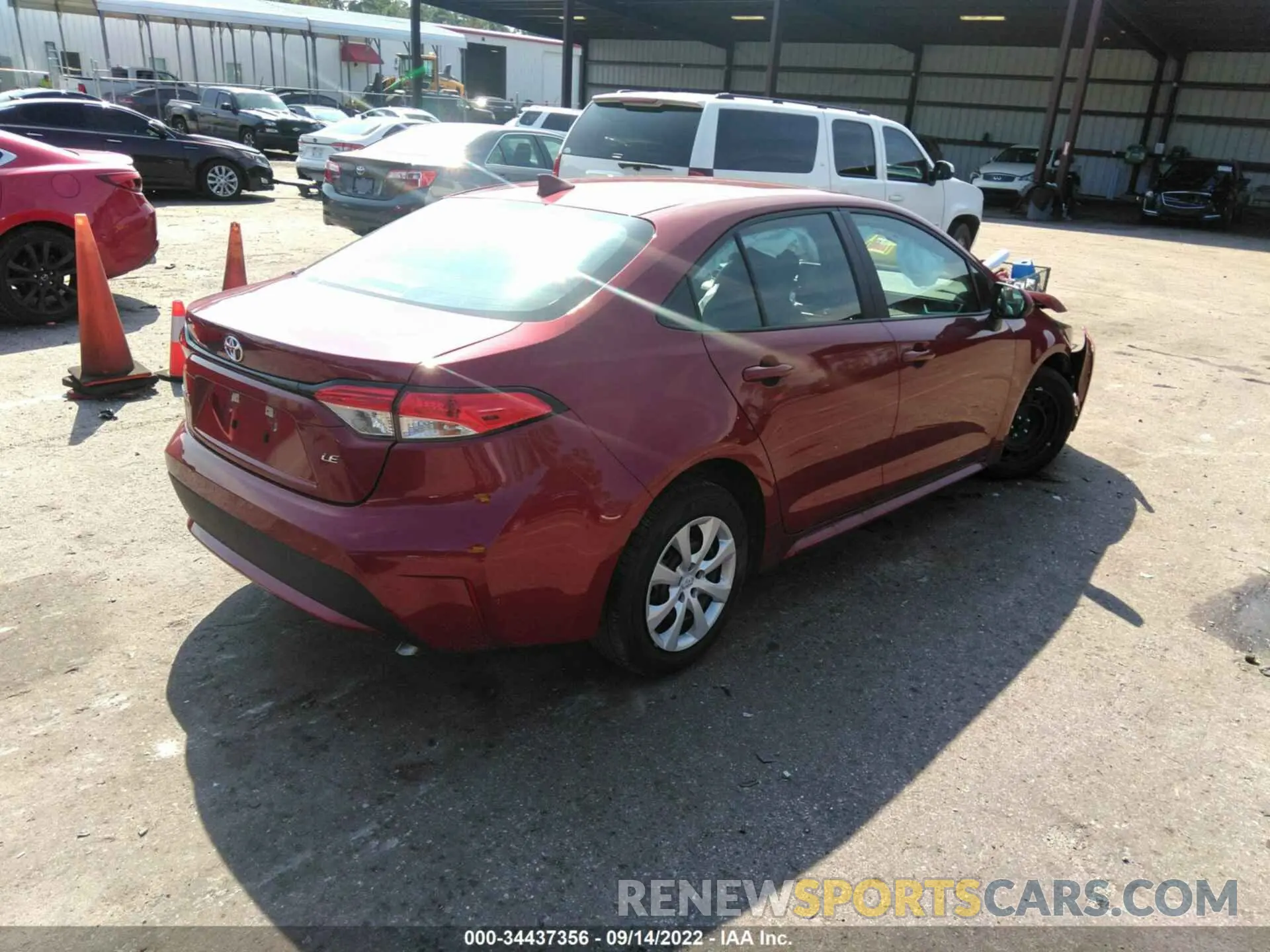4 fotografías del automóvil dañado 5YFEPMAE2NP310098 TOYOTA COROLLA 2022
