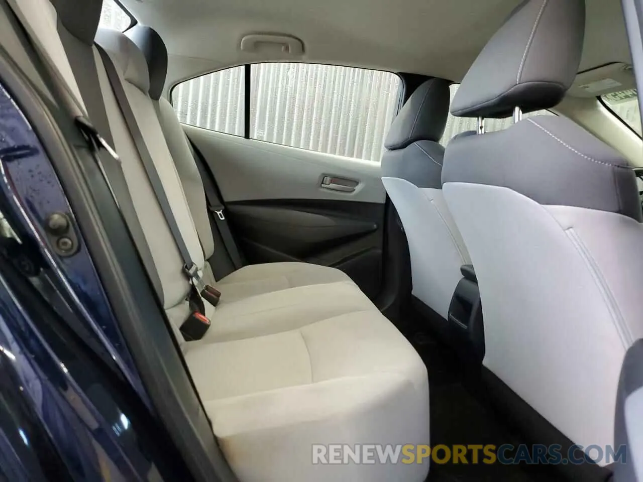 10 fotografías del automóvil dañado 5YFEPMAE2NP310442 TOYOTA COROLLA 2022