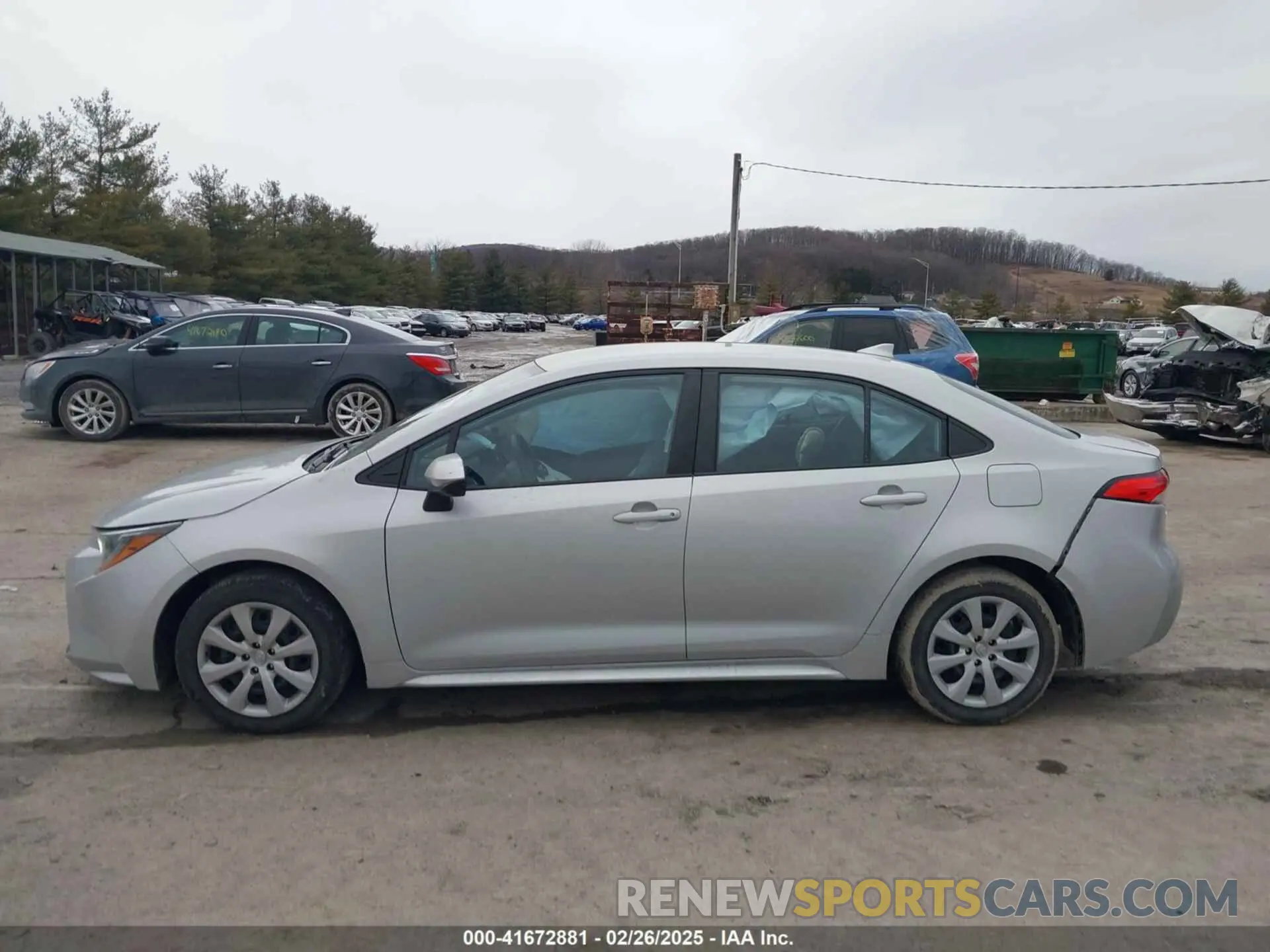 14 fotografías del automóvil dañado 5YFEPMAE2NP327306 TOYOTA COROLLA 2022
