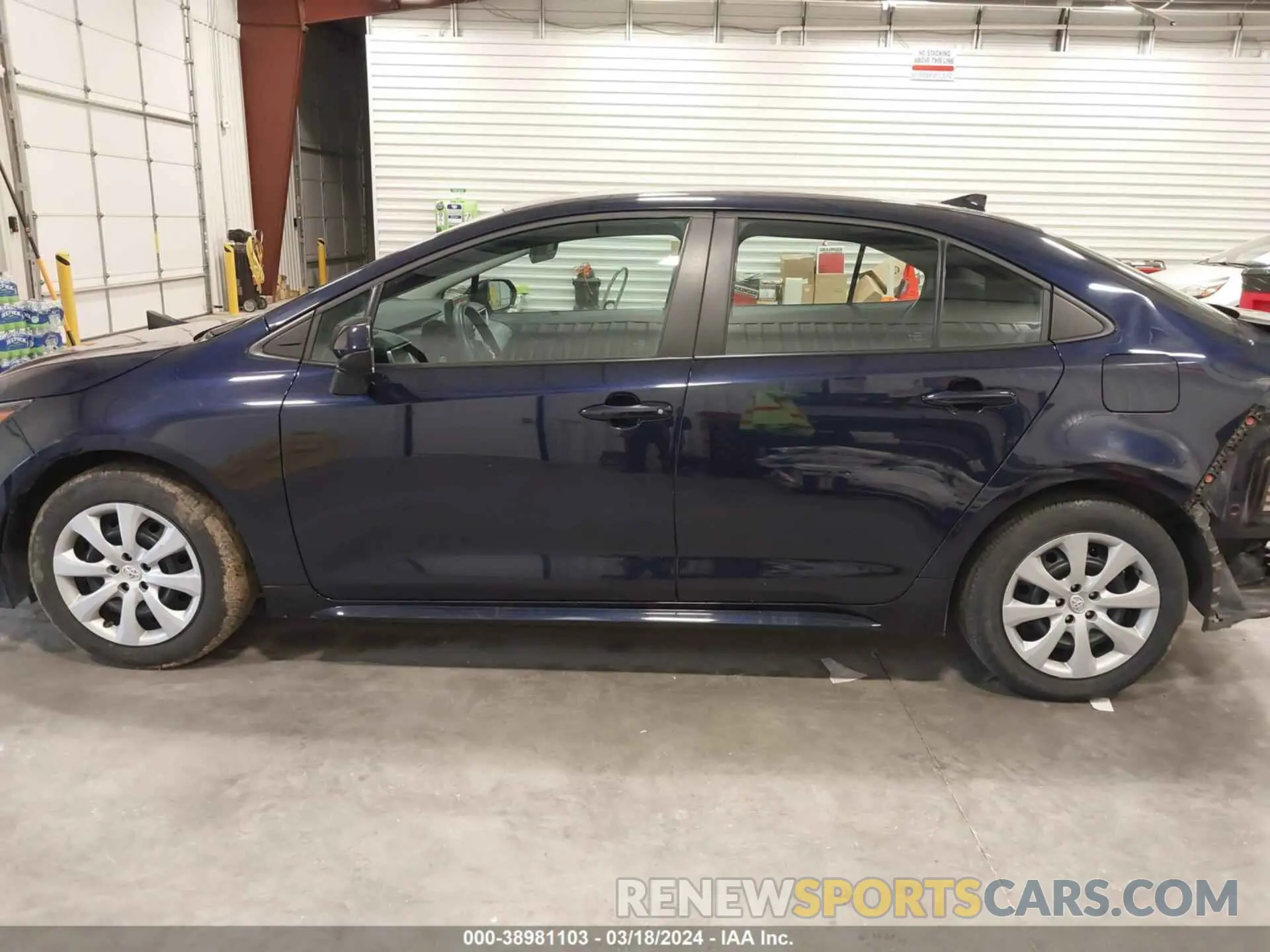 15 fotografías del automóvil dañado 5YFEPMAE2NP332778 TOYOTA COROLLA 2022