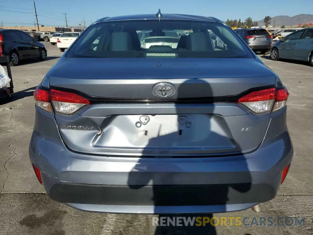 6 fotografías del automóvil dañado 5YFEPMAE2NP333669 TOYOTA COROLLA 2022