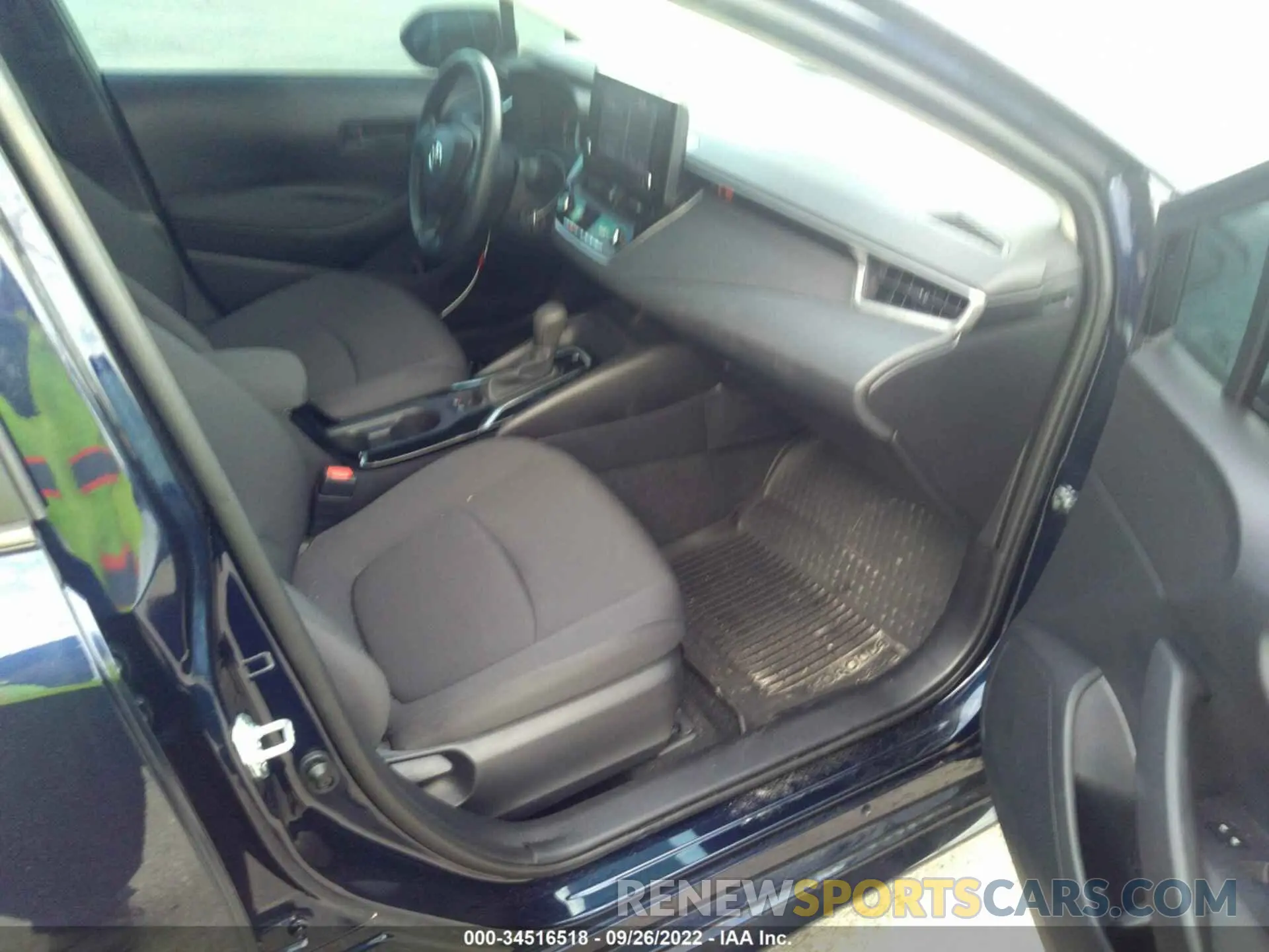 5 fotografías del automóvil dañado 5YFEPMAE2NP348981 TOYOTA COROLLA 2022