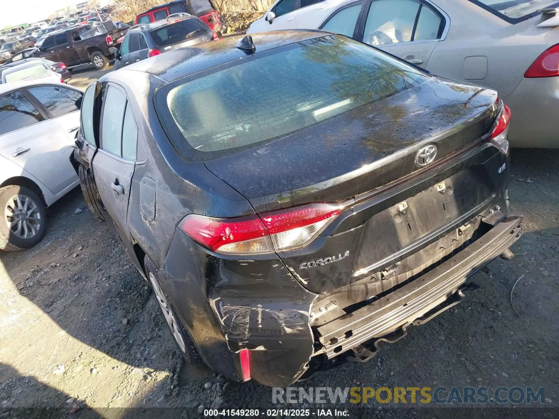 3 fotografías del automóvil dañado 5YFEPMAE2NP356904 TOYOTA COROLLA 2022