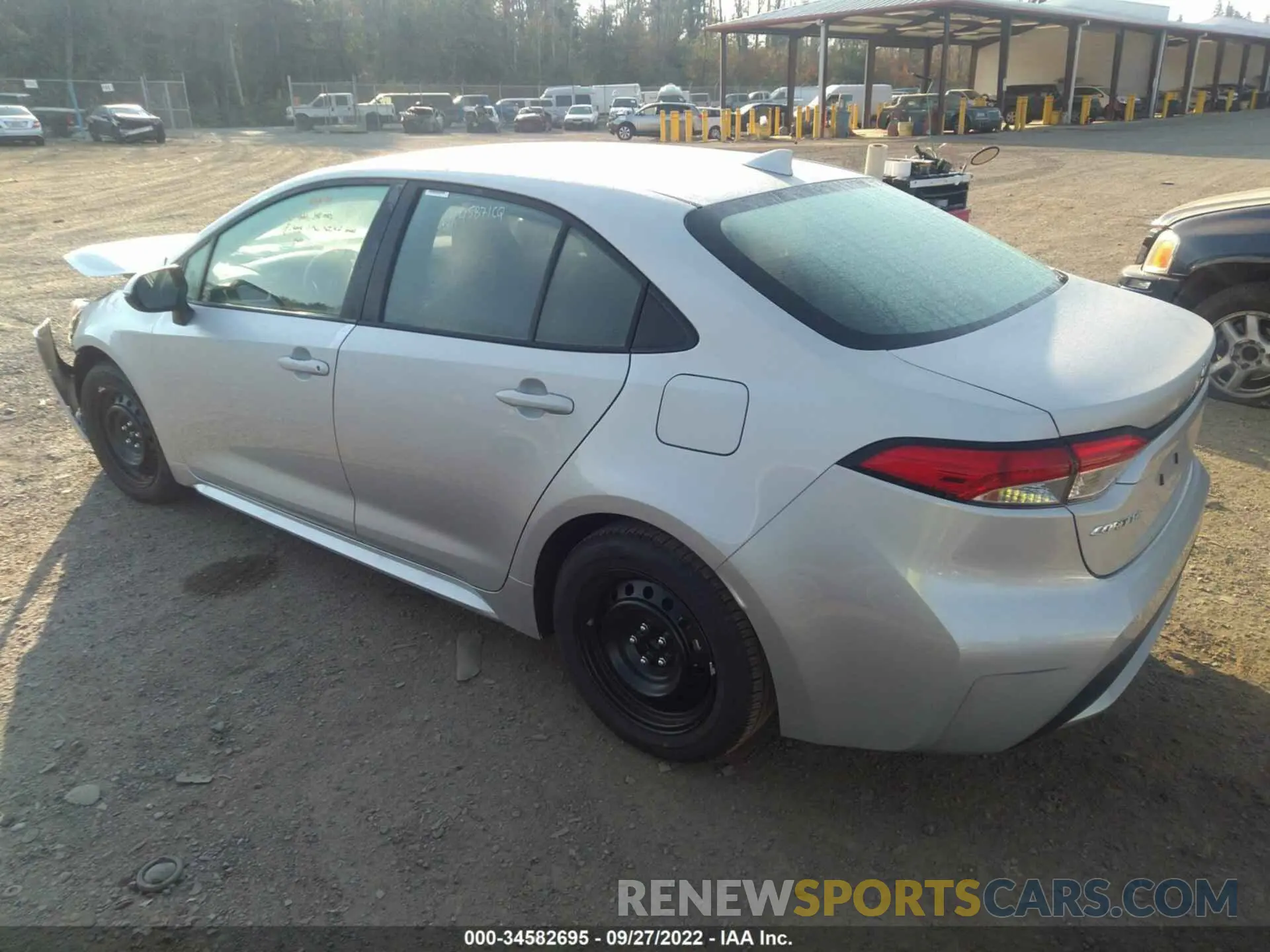 3 fotografías del automóvil dañado 5YFEPMAE2NP357406 TOYOTA COROLLA 2022