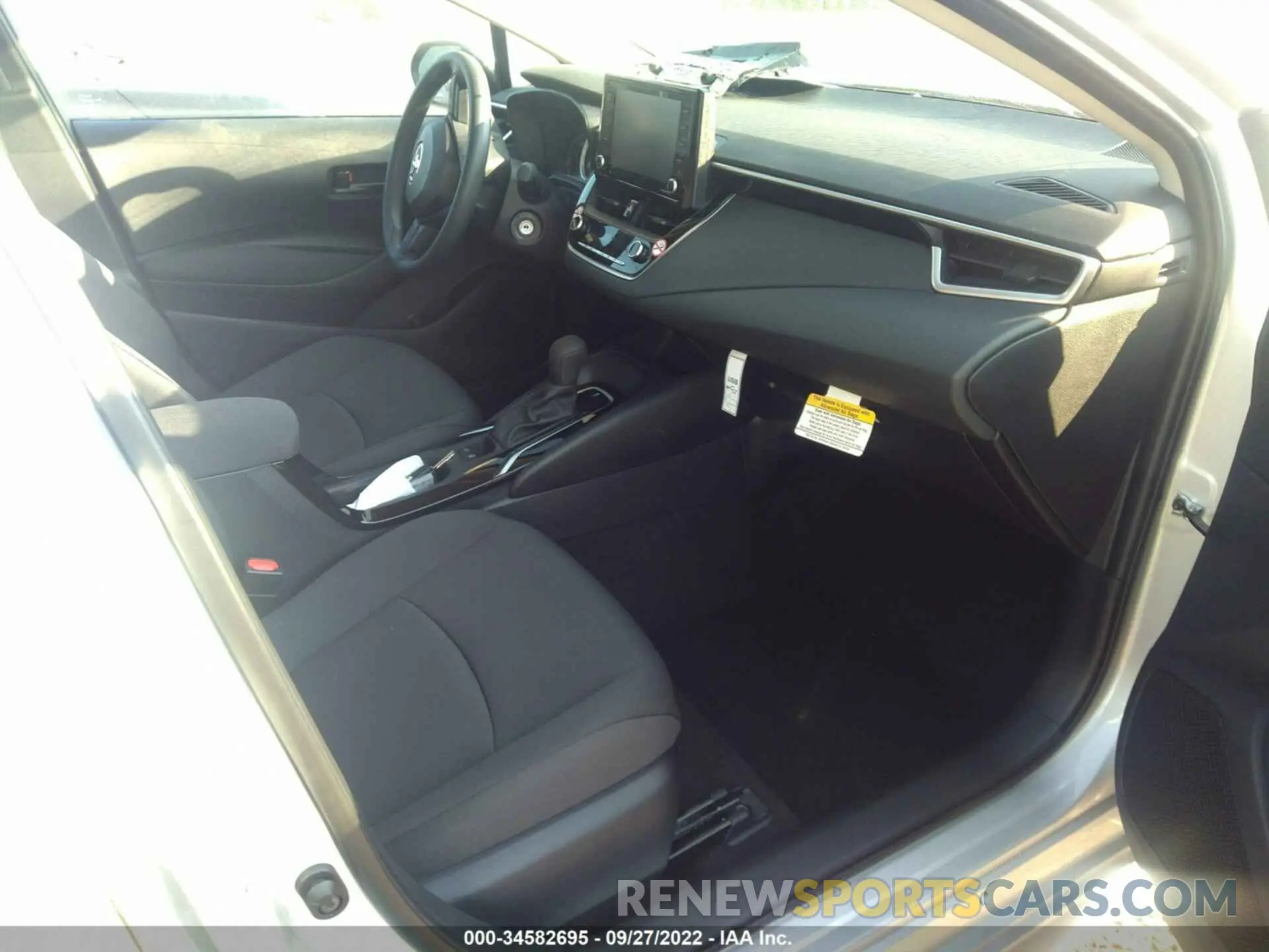 5 fotografías del automóvil dañado 5YFEPMAE2NP357406 TOYOTA COROLLA 2022