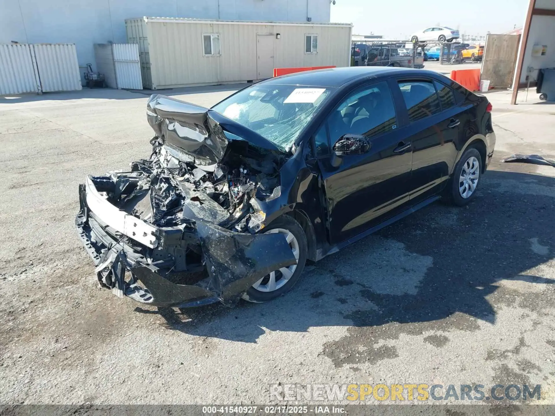 2 fotografías del automóvil dañado 5YFEPMAE2NP373203 TOYOTA COROLLA 2022