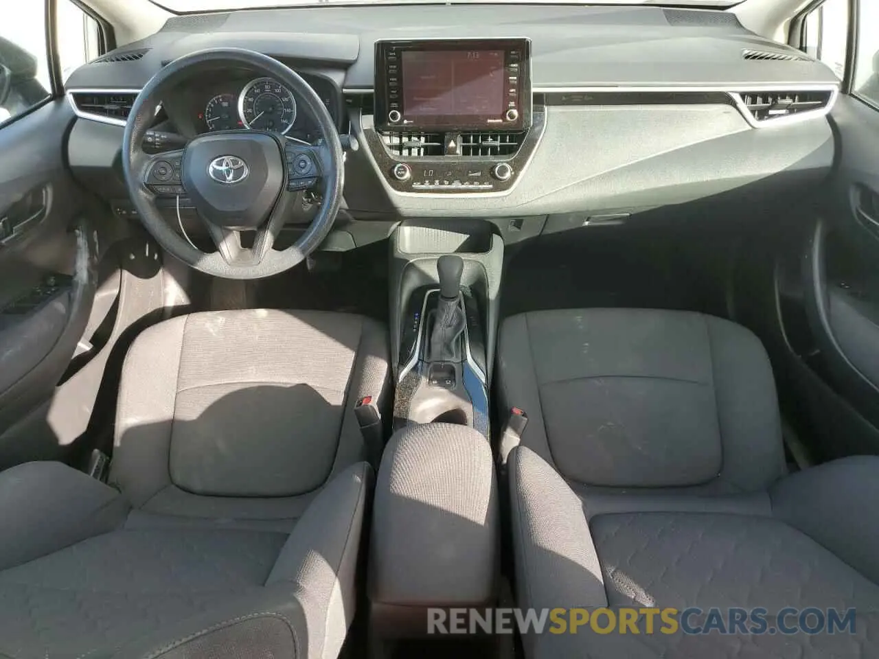 8 fotografías del automóvil dañado 5YFEPMAE3NP295675 TOYOTA COROLLA 2022