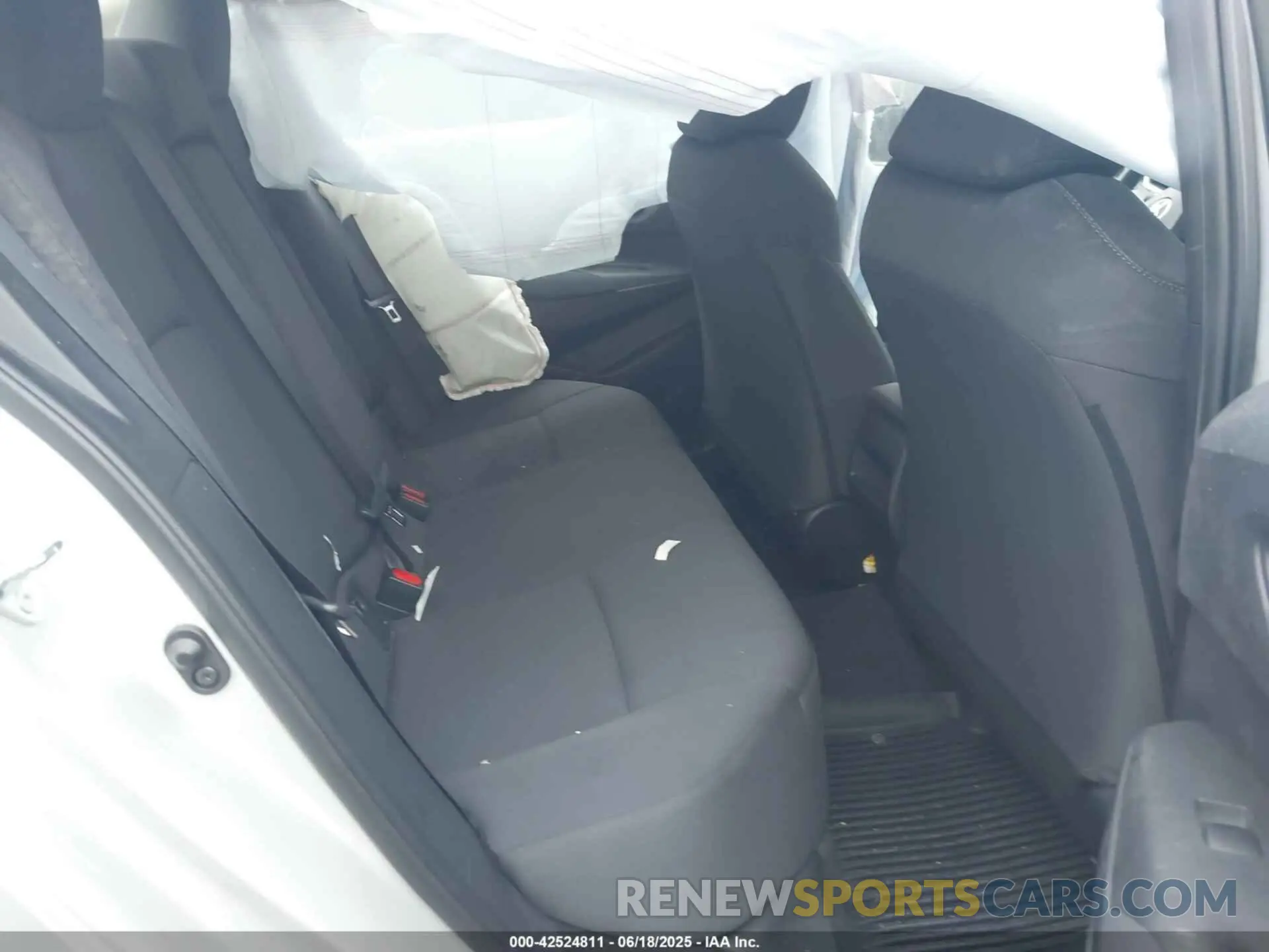 8 fotografías del automóvil dañado 5YFEPMAE3NP312751 TOYOTA COROLLA 2022