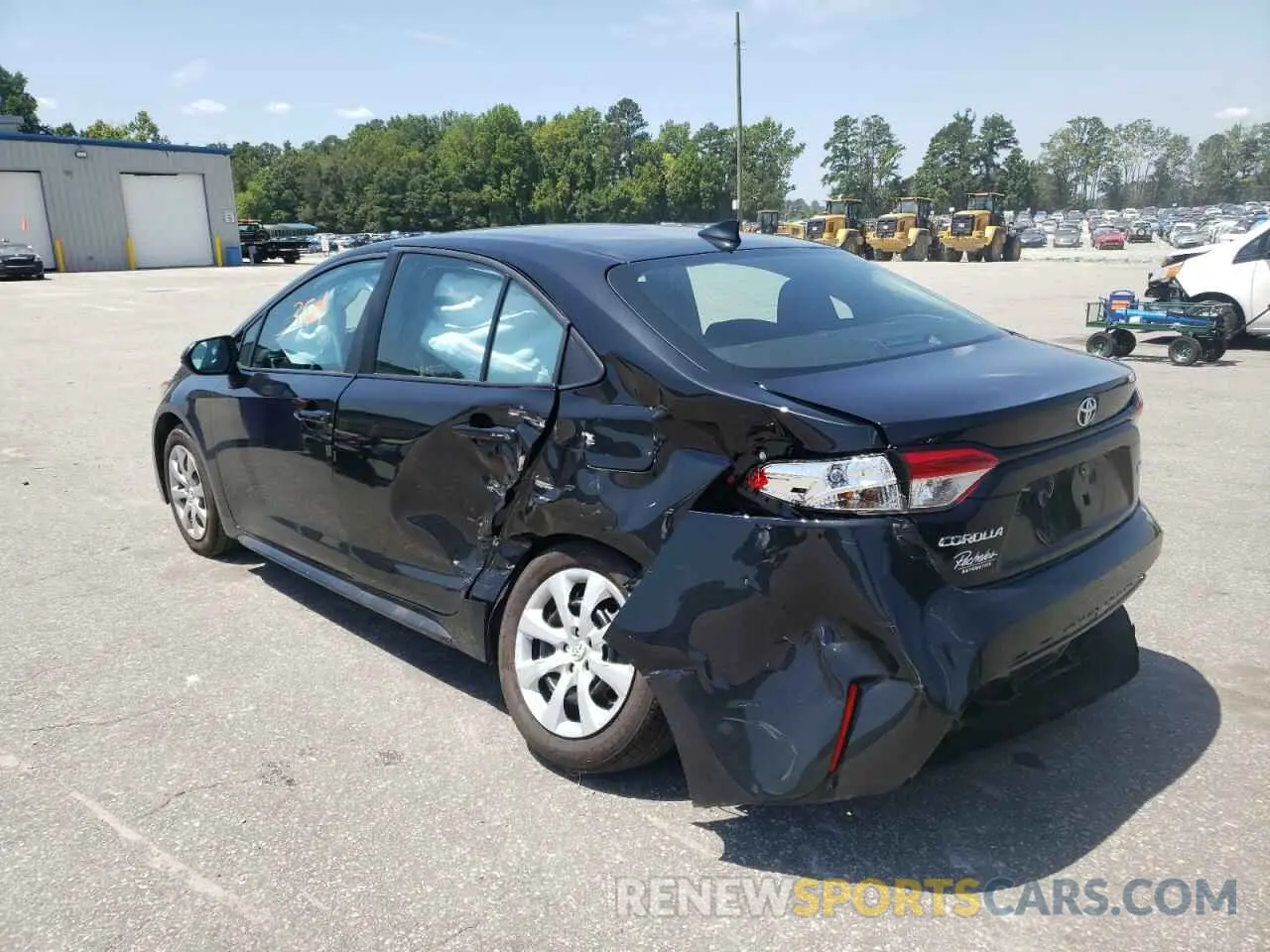 3 fotografías del automóvil dañado 5YFEPMAE3NP334717 TOYOTA COROLLA 2022