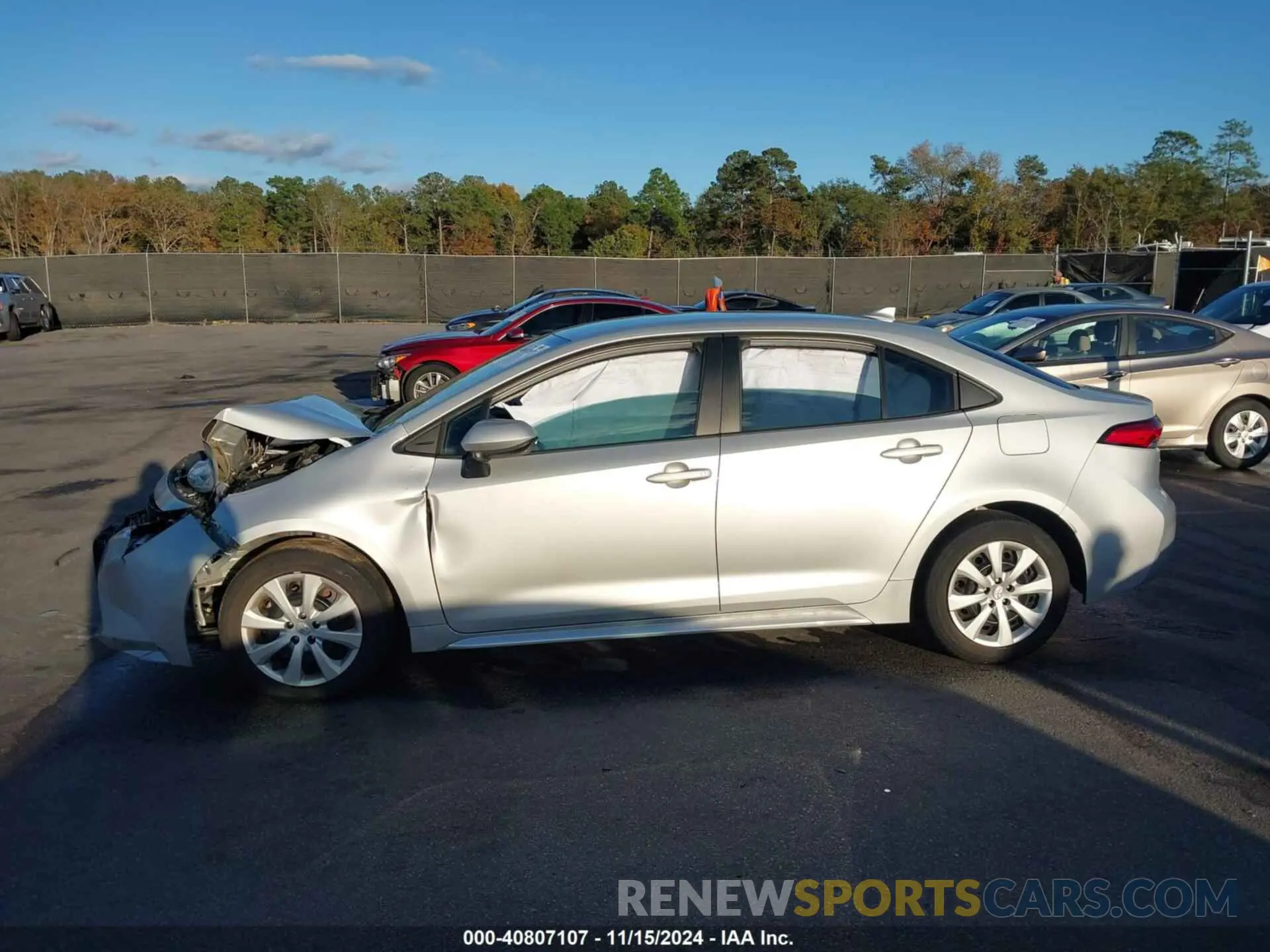 14 fotografías del automóvil dañado 5YFEPMAE3NP338427 TOYOTA COROLLA 2022