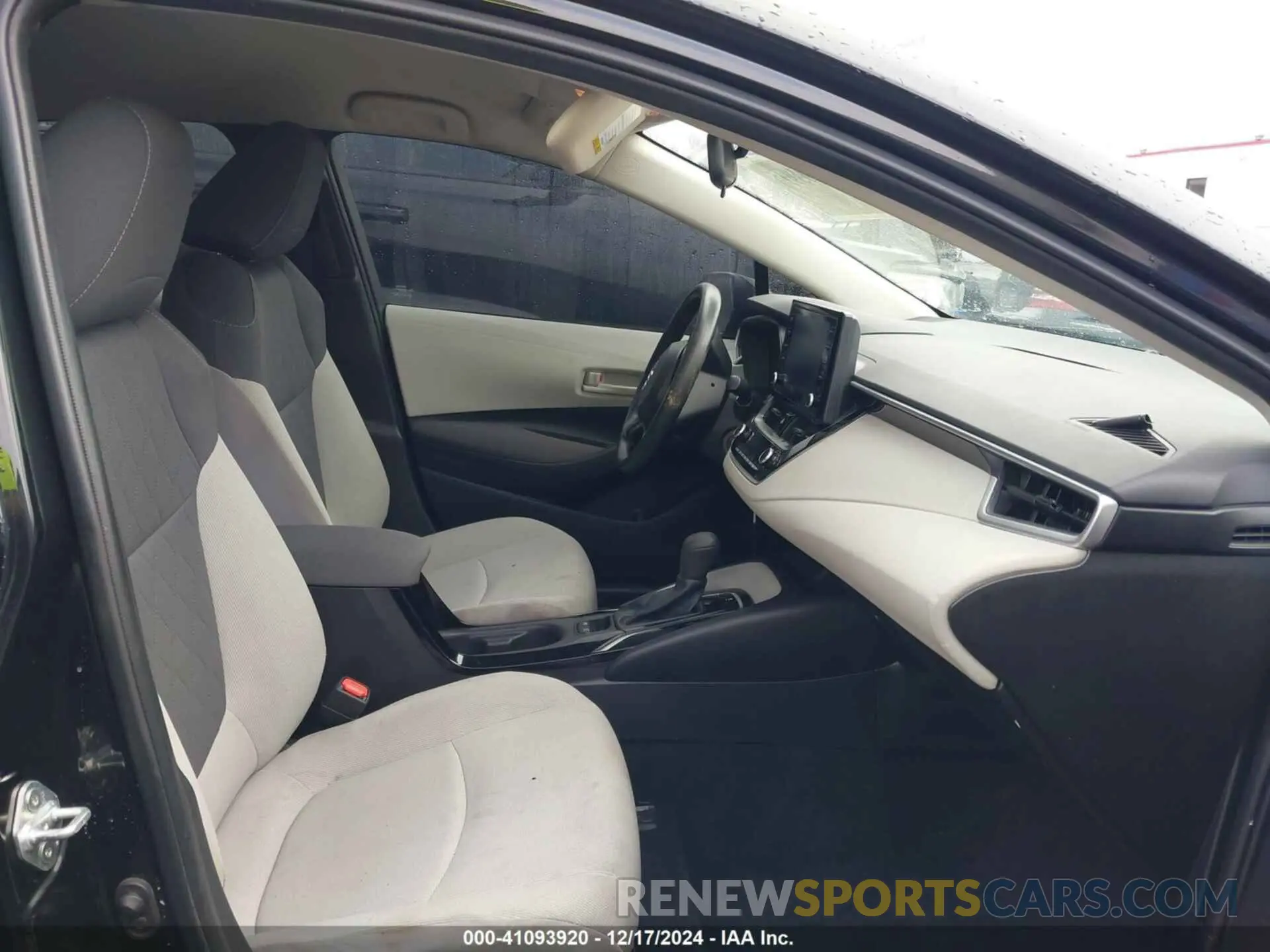 5 fotografías del automóvil dañado 5YFEPMAE3NP340470 TOYOTA COROLLA 2022
