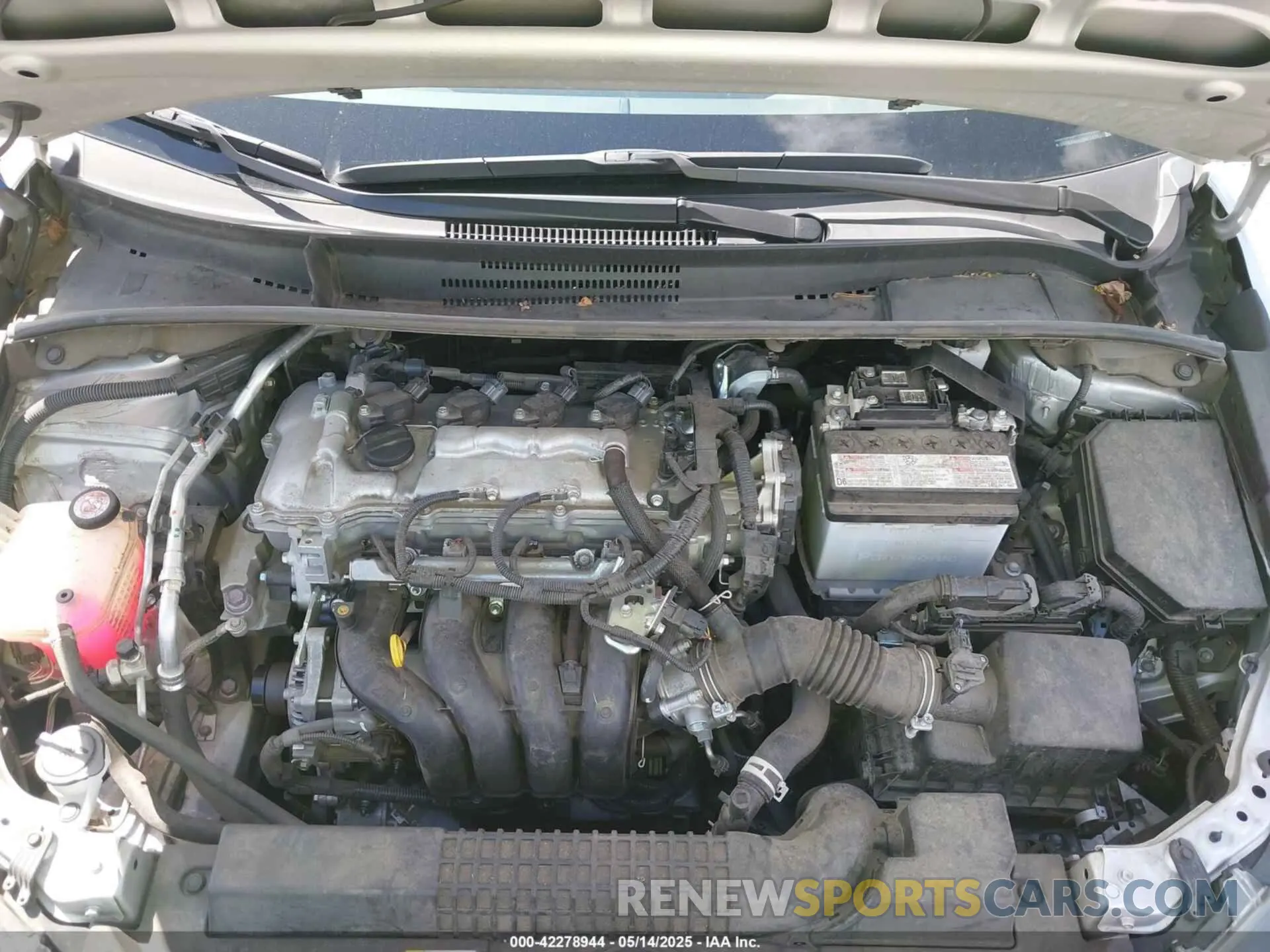 10 fotografías del automóvil dañado 5YFEPMAE3NP341697 TOYOTA COROLLA 2022
