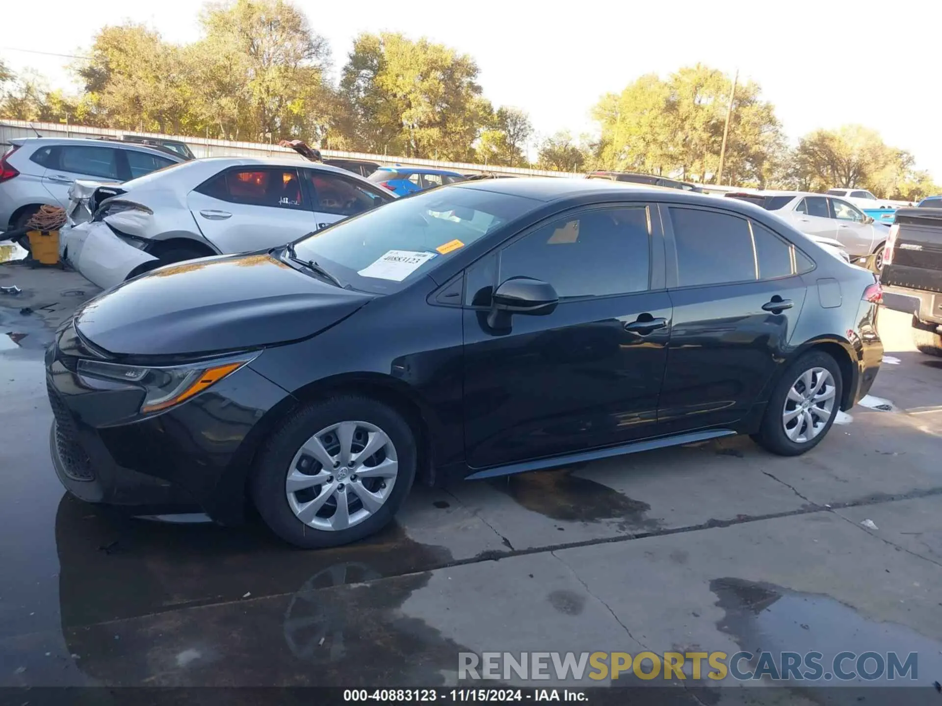 14 fotografías del automóvil dañado 5YFEPMAE3NP342624 TOYOTA COROLLA 2022