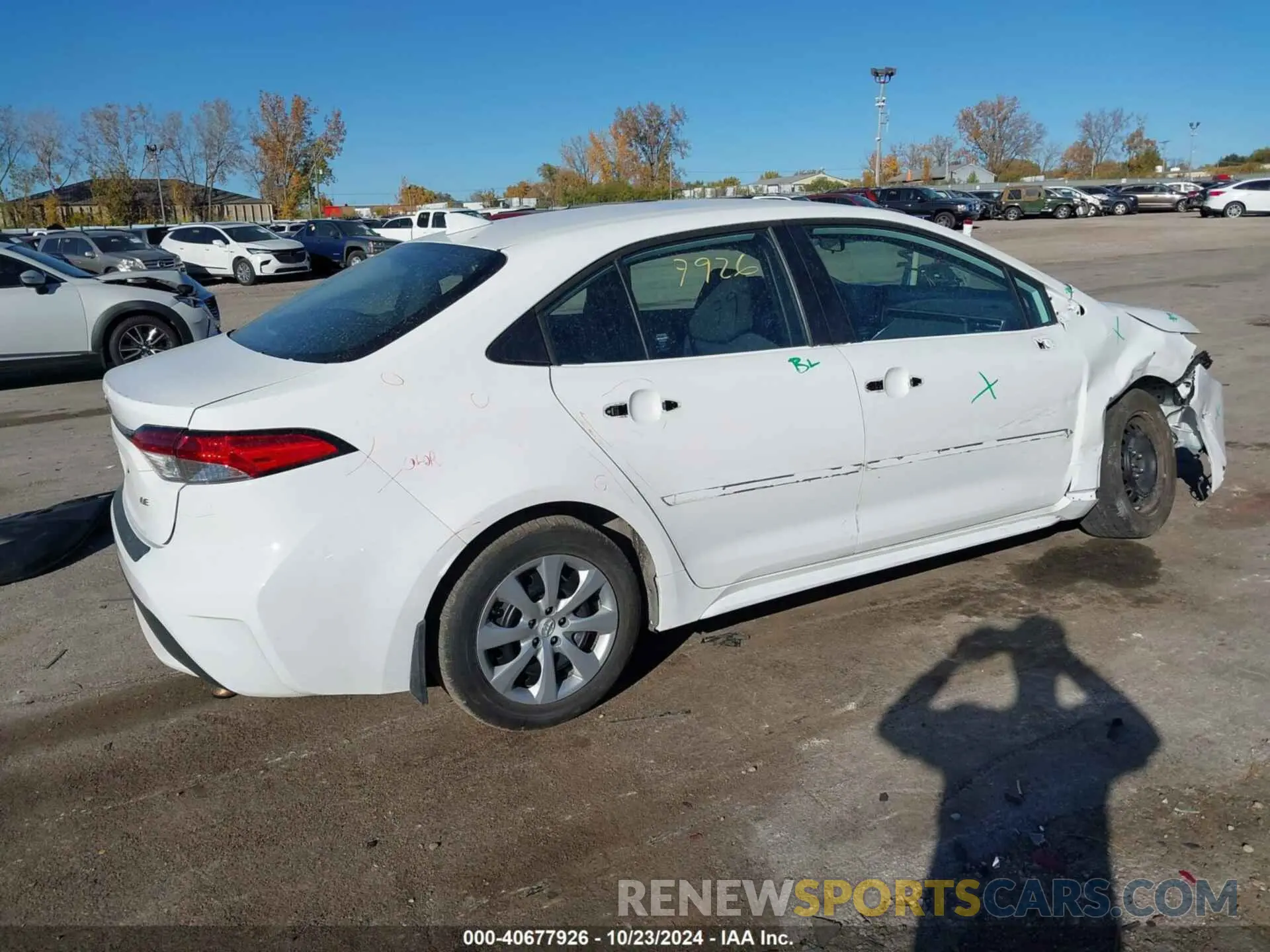 4 fotografías del automóvil dañado 5YFEPMAE3NP349010 TOYOTA COROLLA 2022
