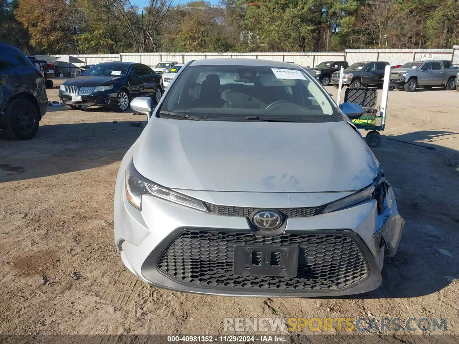 12 fotografías del automóvil dañado 5YFEPMAE3NP358726 TOYOTA COROLLA 2022
