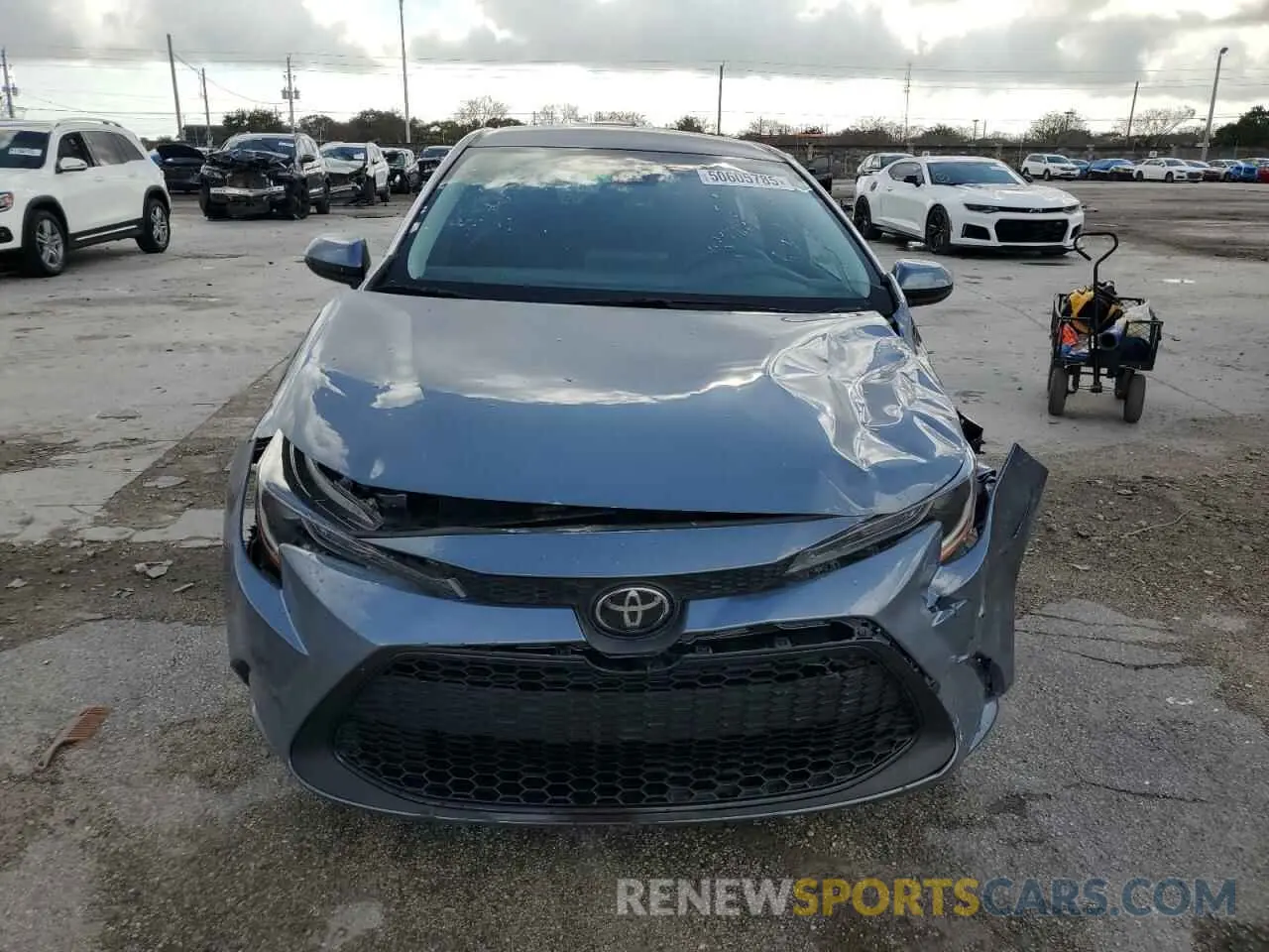 5 fotografías del automóvil dañado 5YFEPMAE3NP366745 TOYOTA COROLLA 2022