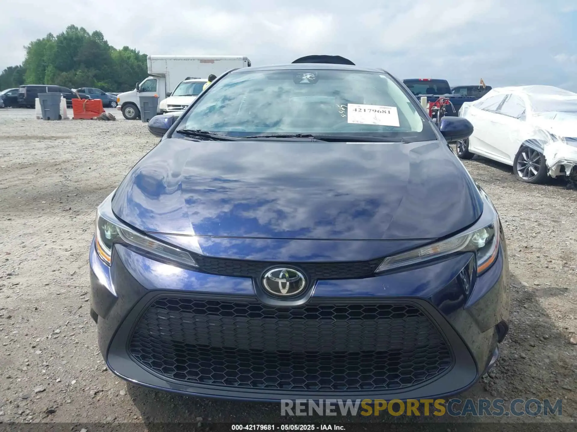 12 fotografías del automóvil dañado 5YFEPMAE3NP371086 TOYOTA COROLLA 2022