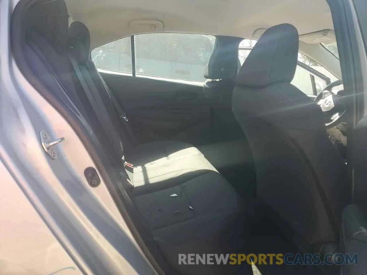 10 fotografías del automóvil dañado 5YFEPMAE3NP380760 TOYOTA COROLLA 2022