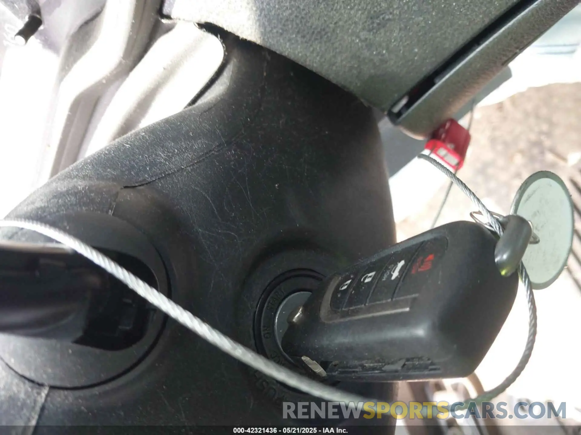 11 fotografías del automóvil dañado 5YFEPMAE4NP273409 TOYOTA COROLLA 2022