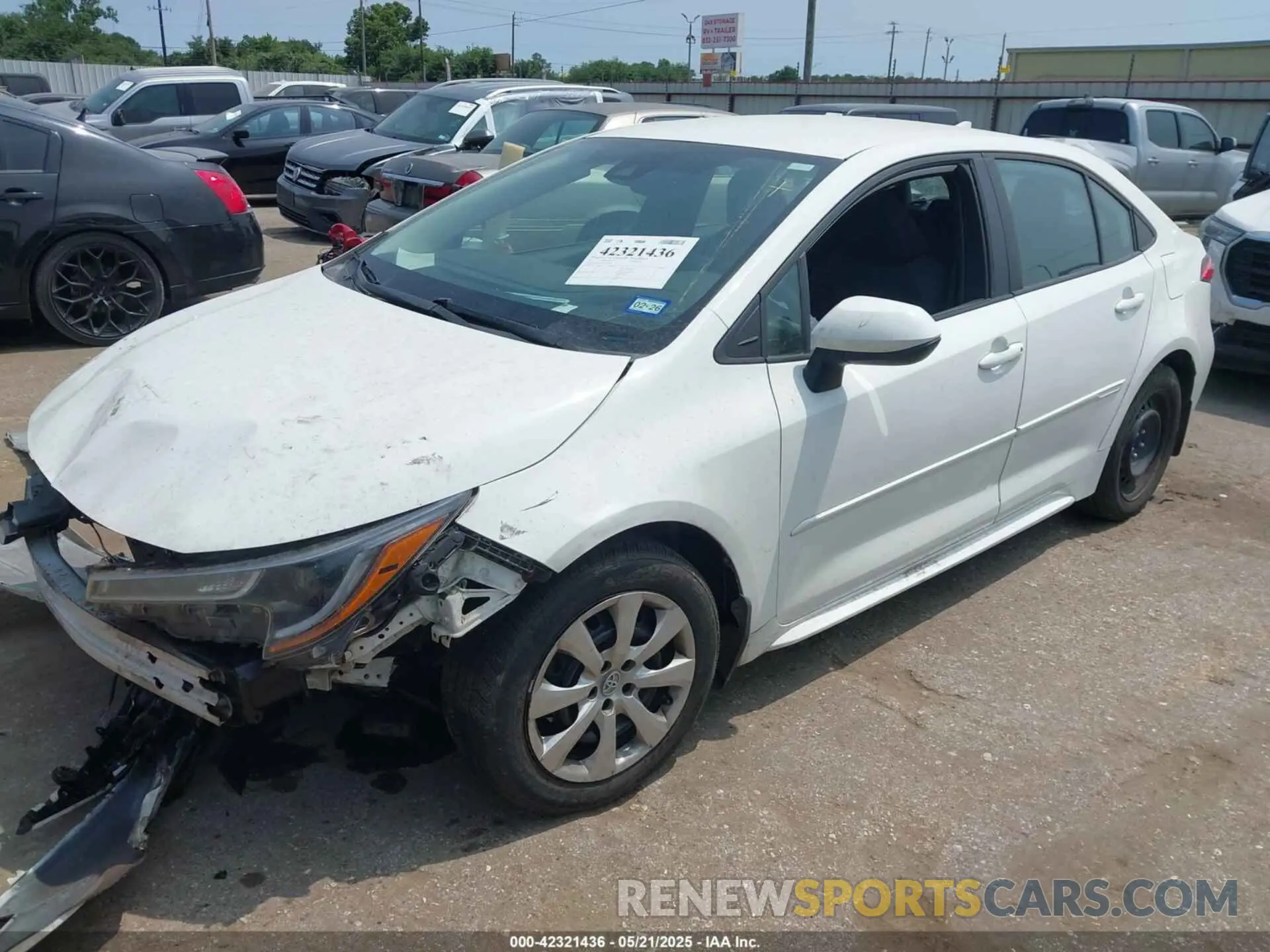 2 fotografías del automóvil dañado 5YFEPMAE4NP273409 TOYOTA COROLLA 2022
