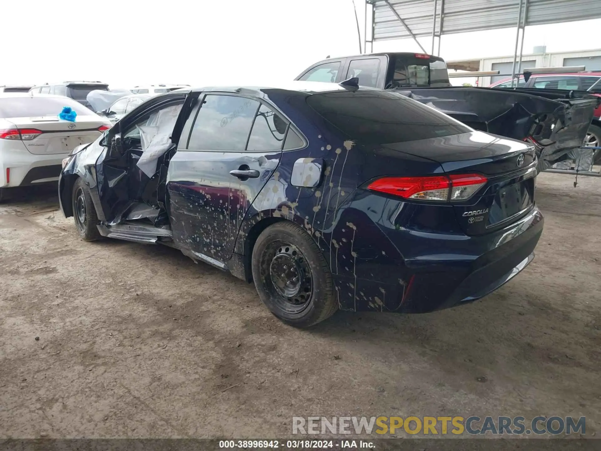 3 fotografías del automóvil dañado 5YFEPMAE4NP281395 TOYOTA COROLLA 2022
