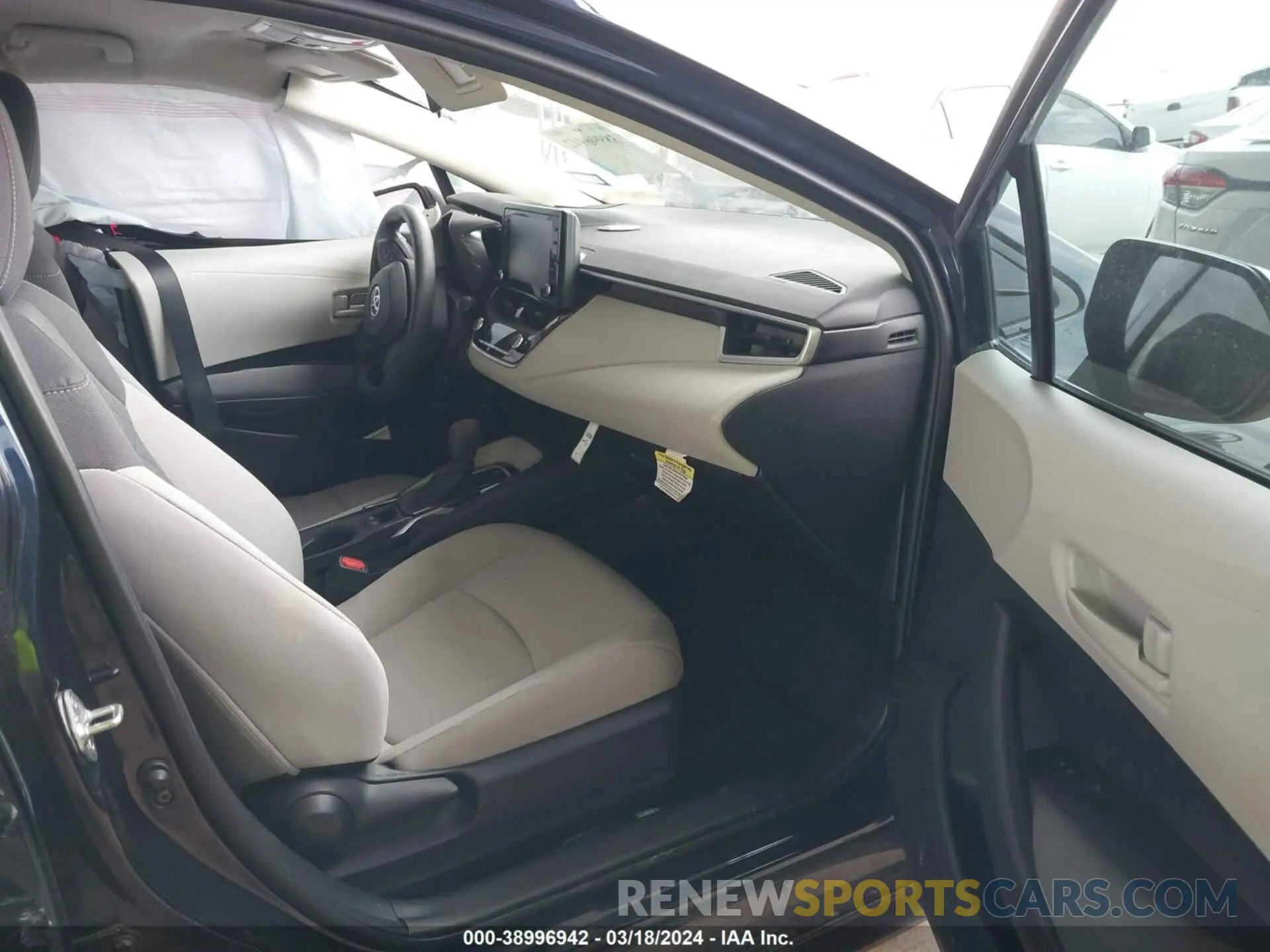 5 fotografías del automóvil dañado 5YFEPMAE4NP281395 TOYOTA COROLLA 2022