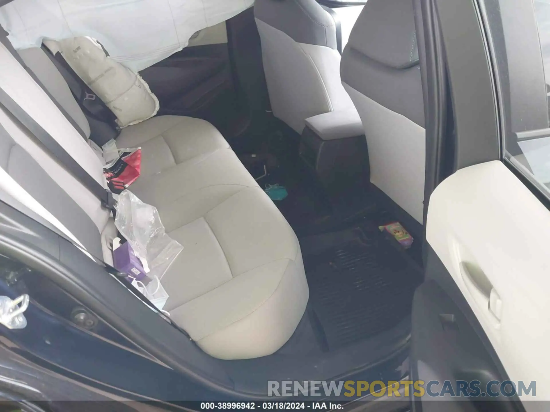 8 fotografías del automóvil dañado 5YFEPMAE4NP281395 TOYOTA COROLLA 2022