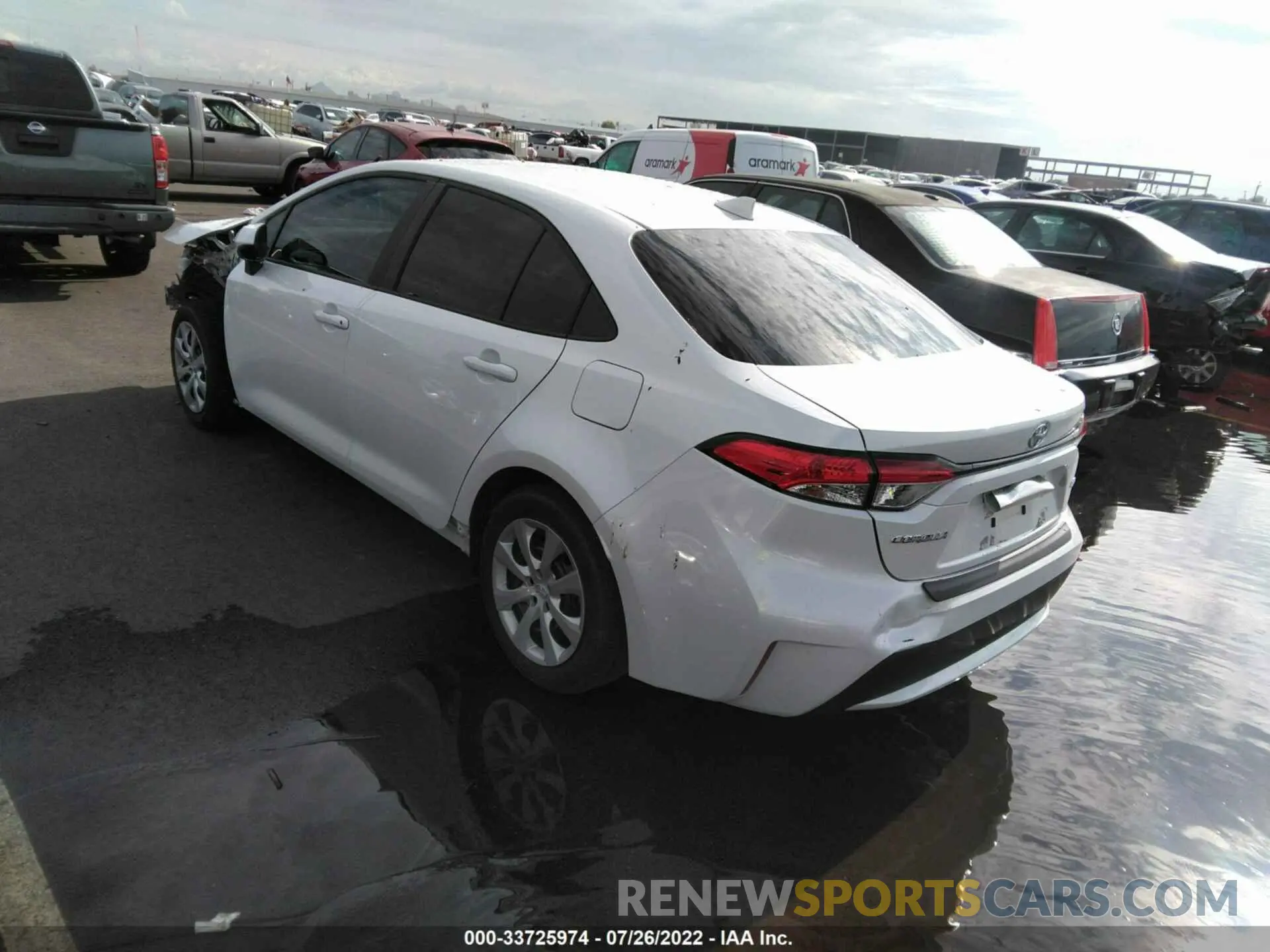 3 fotografías del automóvil dañado 5YFEPMAE4NP282644 TOYOTA COROLLA 2022