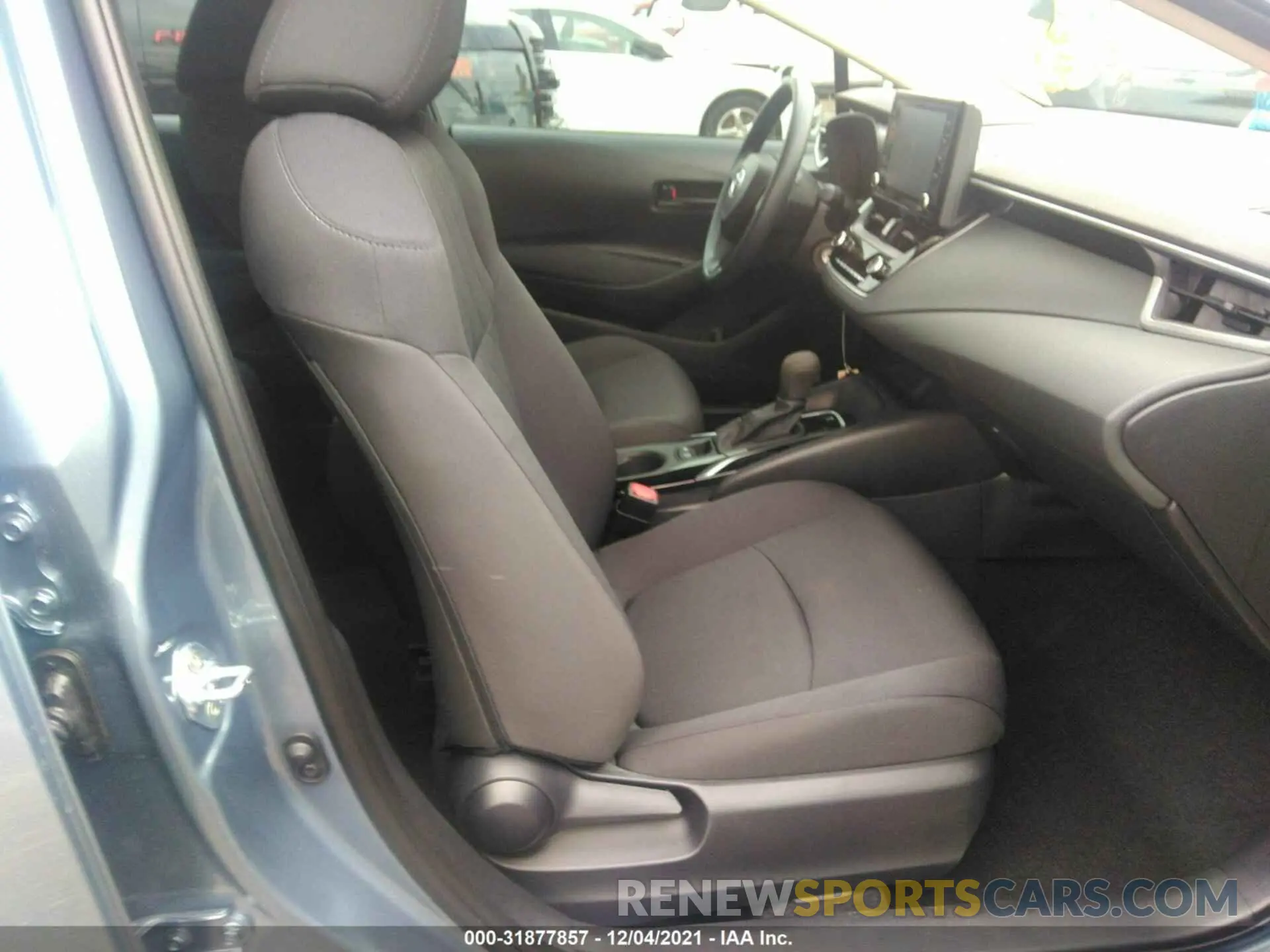 5 fotografías del automóvil dañado 5YFEPMAE4NP287360 TOYOTA COROLLA 2022