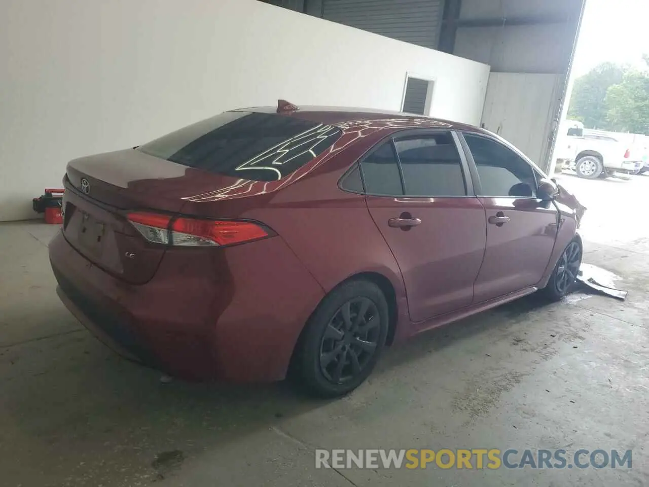 3 fotografías del automóvil dañado 5YFEPMAE4NP288637 TOYOTA COROLLA 2022