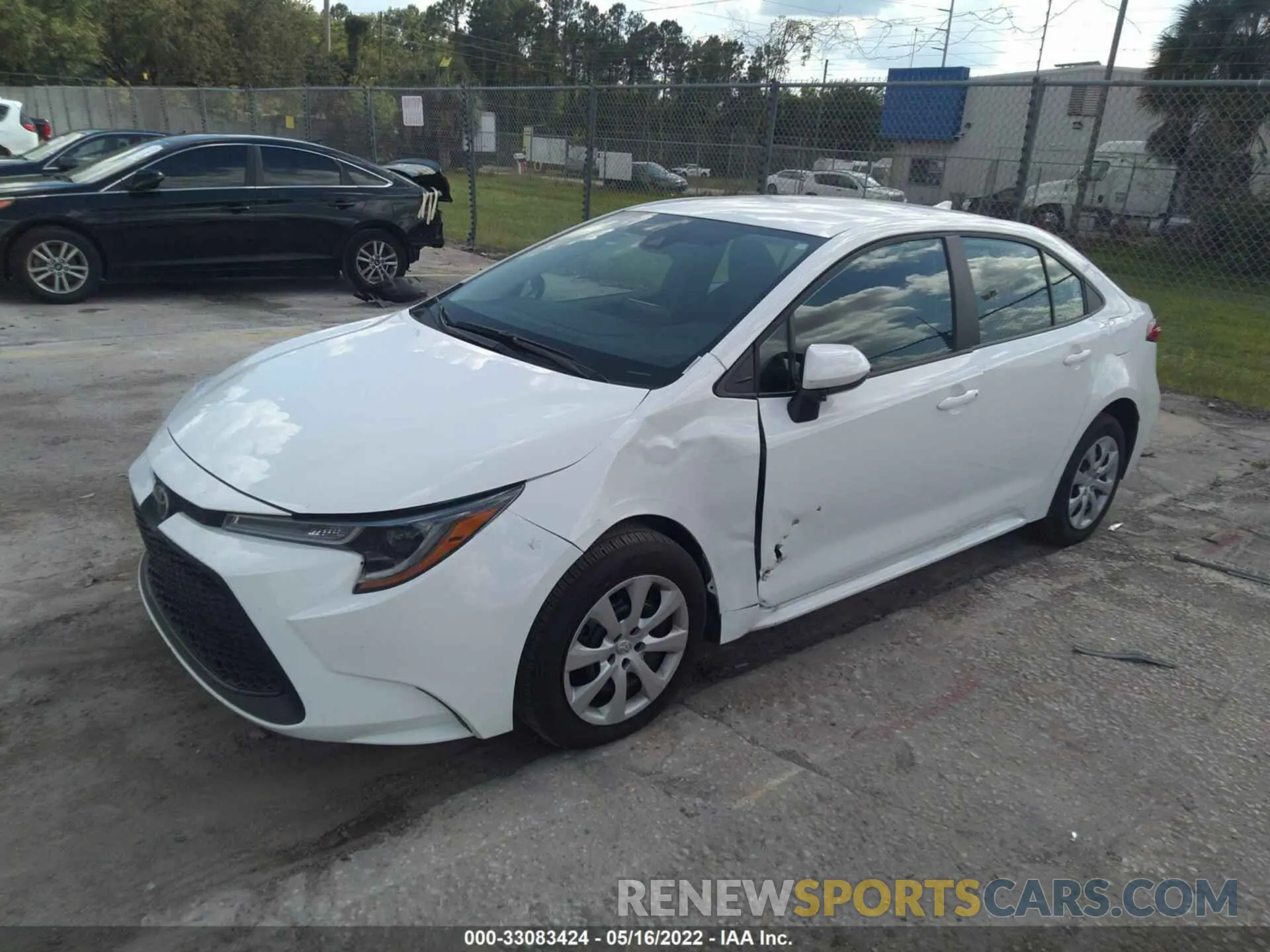 2 fotografías del automóvil dañado 5YFEPMAE4NP292168 TOYOTA COROLLA 2022