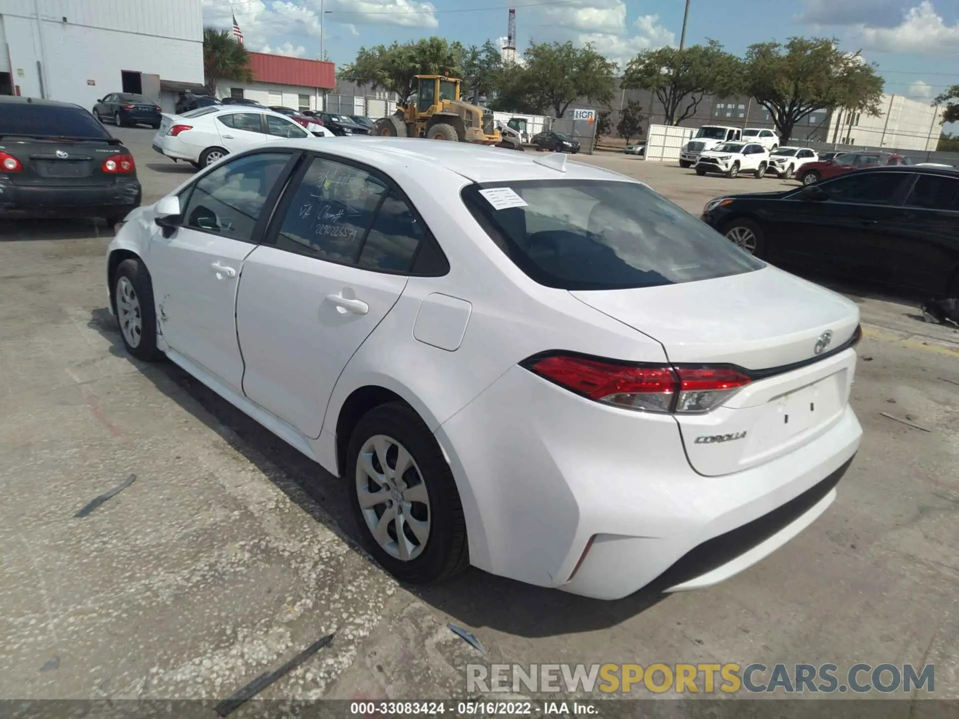 3 fotografías del automóvil dañado 5YFEPMAE4NP292168 TOYOTA COROLLA 2022