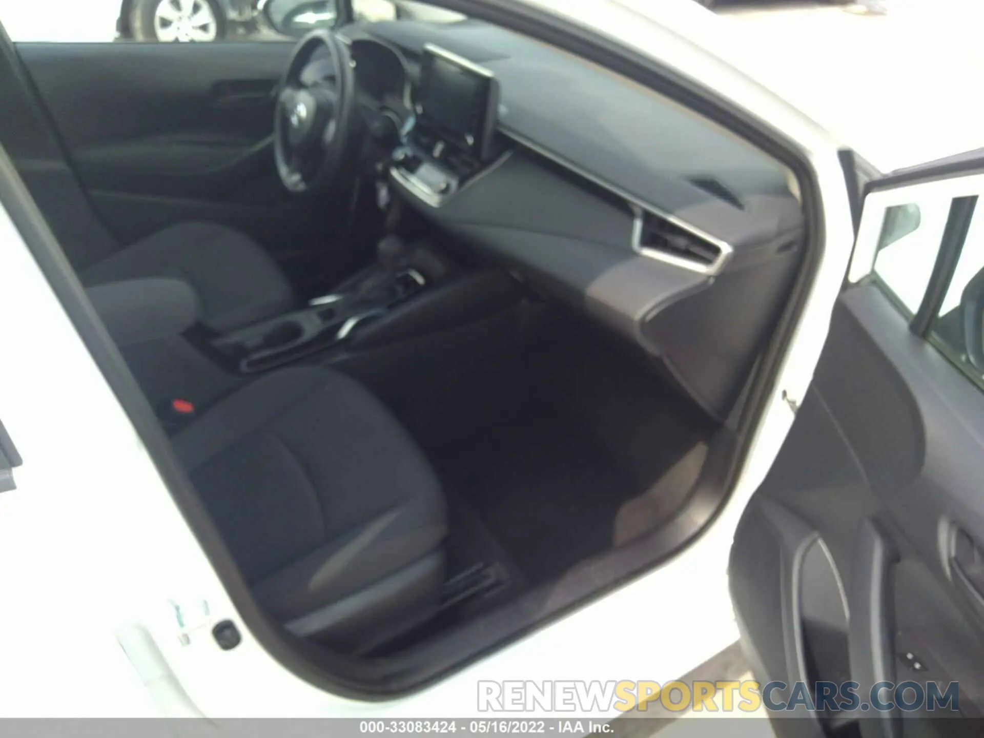 5 fotografías del automóvil dañado 5YFEPMAE4NP292168 TOYOTA COROLLA 2022