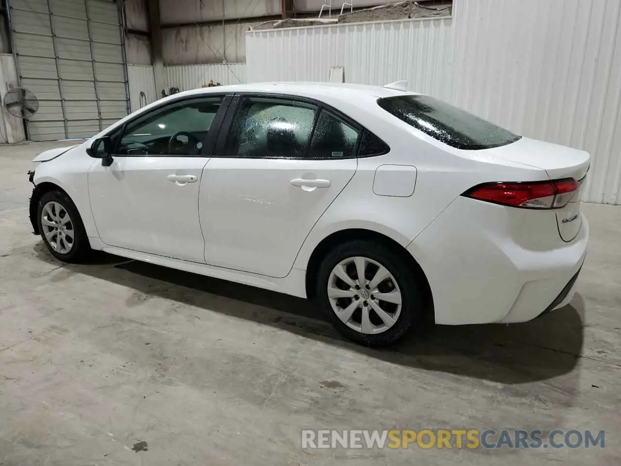 2 fotografías del automóvil dañado 5YFEPMAE4NP305923 TOYOTA COROLLA 2022