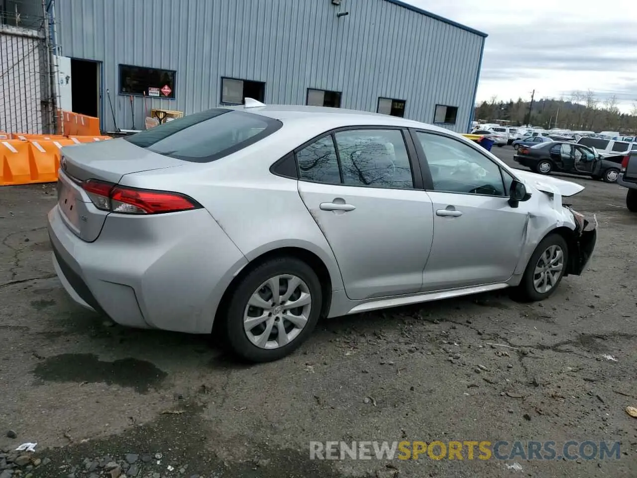 3 fotografías del automóvil dañado 5YFEPMAE4NP309390 TOYOTA COROLLA 2022