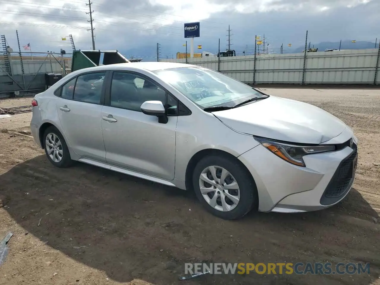 4 fotografías del automóvil dañado 5YFEPMAE4NP316730 TOYOTA COROLLA 2022