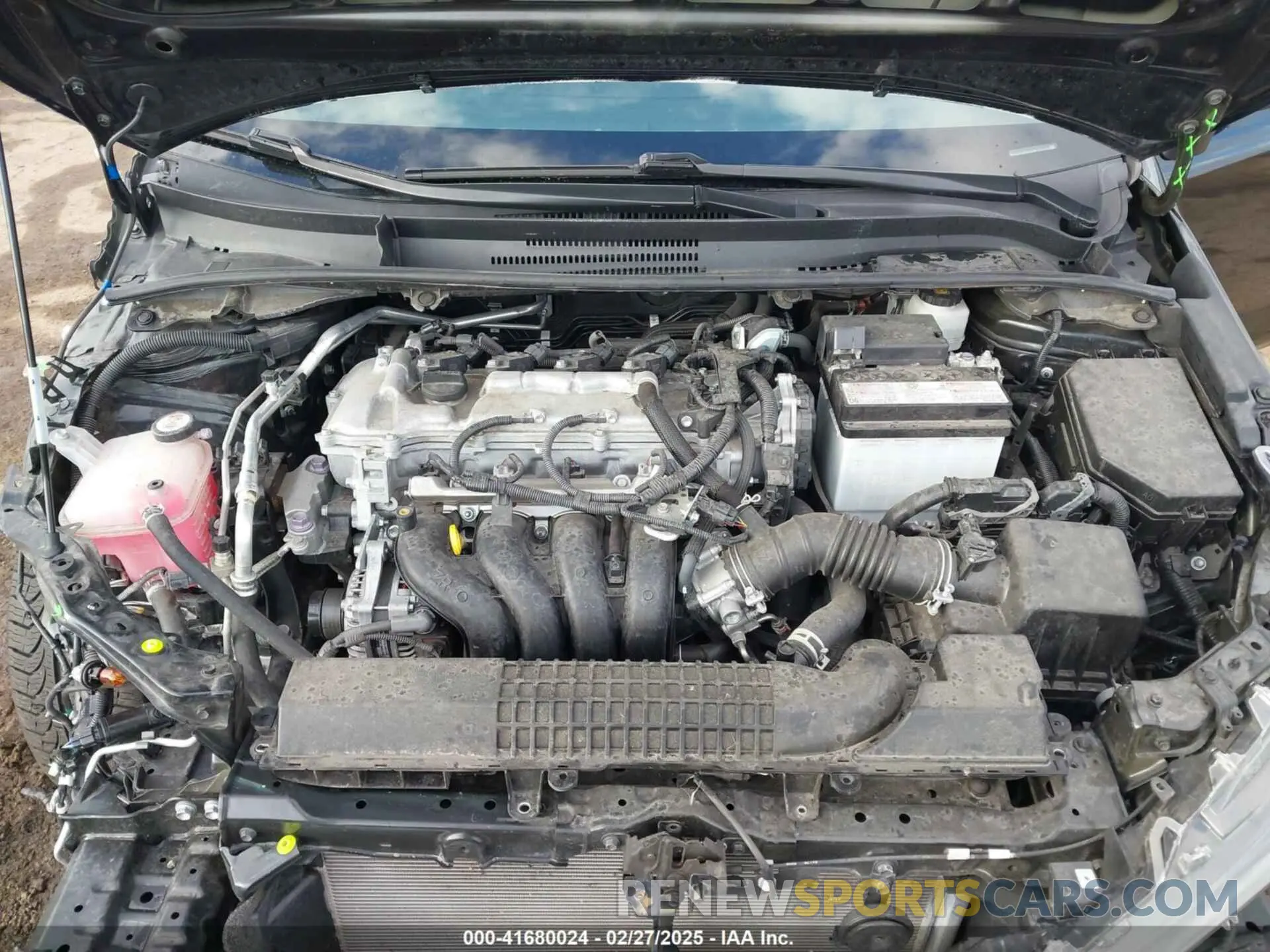 10 fotografías del automóvil dañado 5YFEPMAE4NP324102 TOYOTA COROLLA 2022