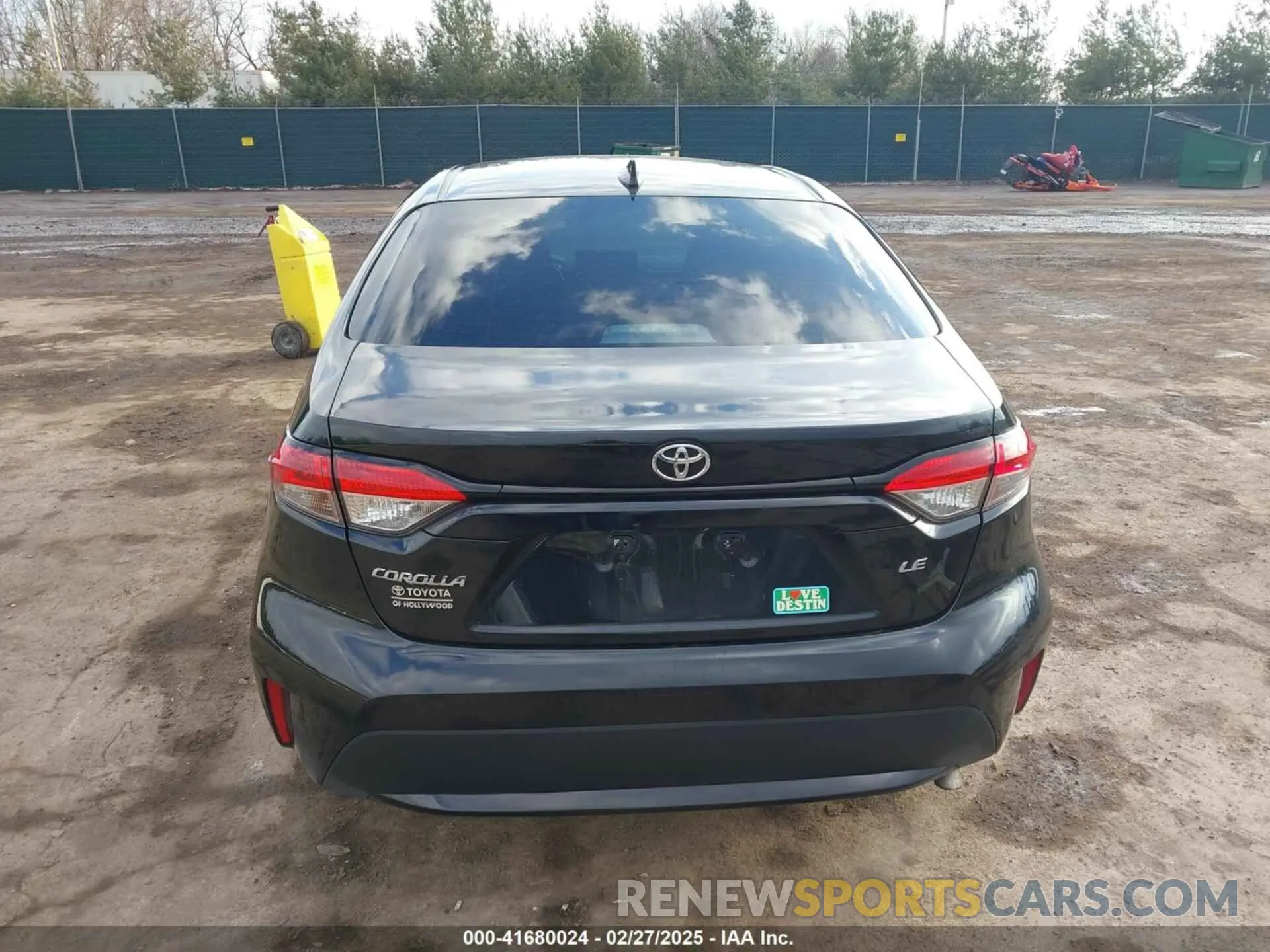 17 fotografías del automóvil dañado 5YFEPMAE4NP324102 TOYOTA COROLLA 2022