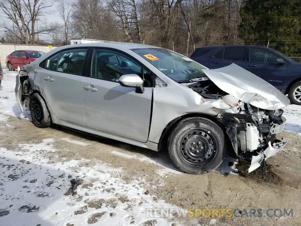 4 fotografías del automóvil dañado 5YFEPMAE4NP334158 TOYOTA COROLLA 2022