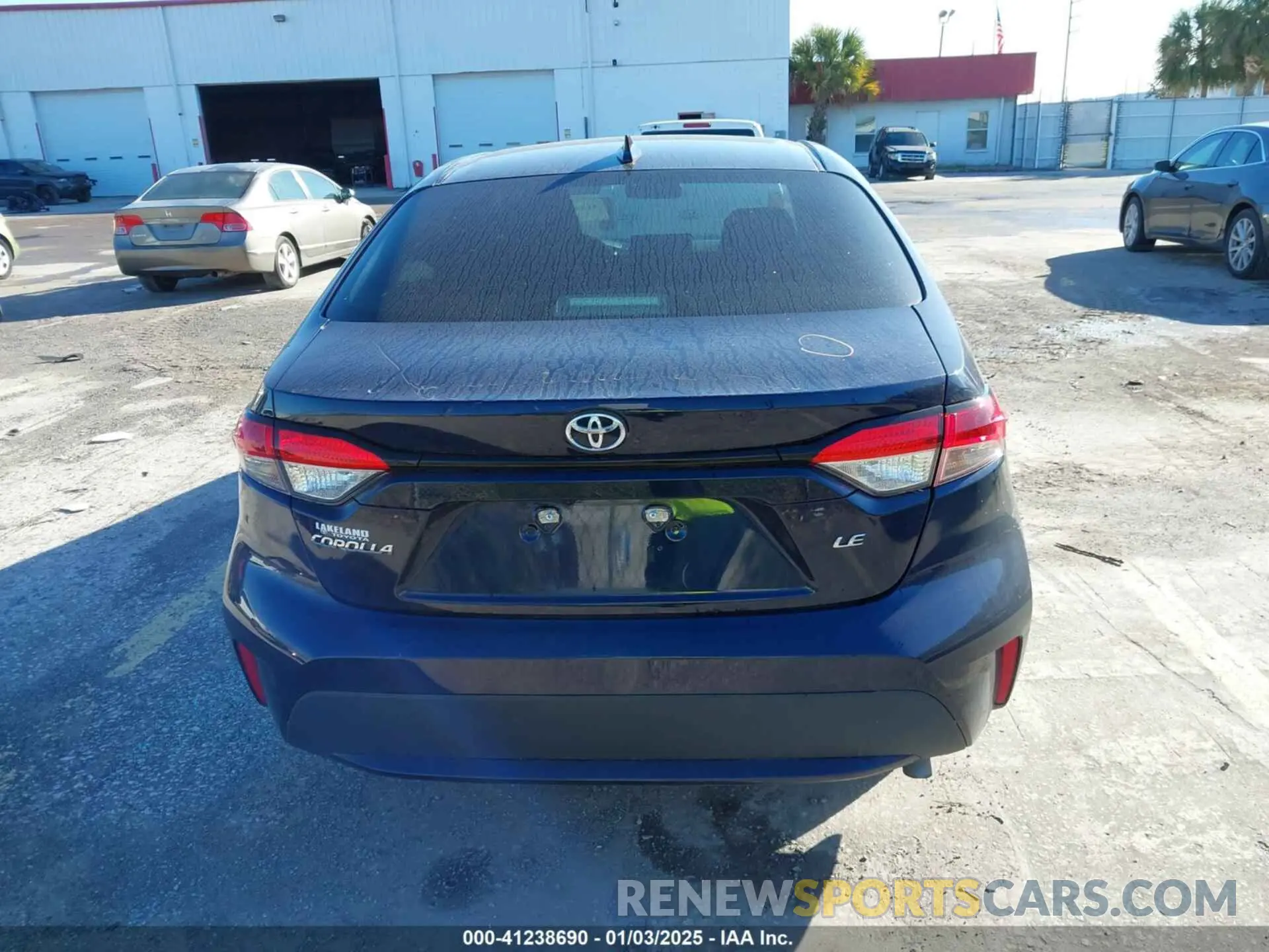 17 fotografías del automóvil dañado 5YFEPMAE4NP373980 TOYOTA COROLLA 2022