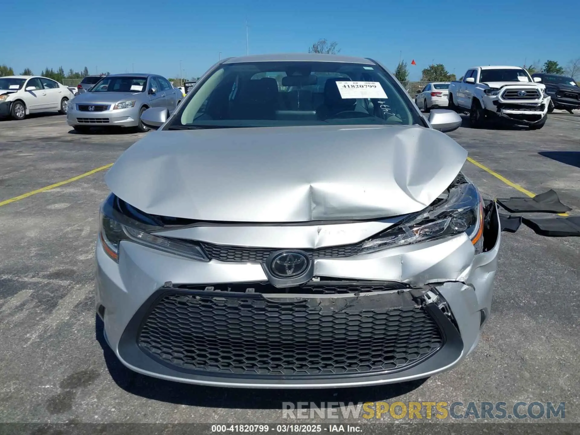 12 fotografías del automóvil dañado 5YFEPMAE5NP292471 TOYOTA COROLLA 2022